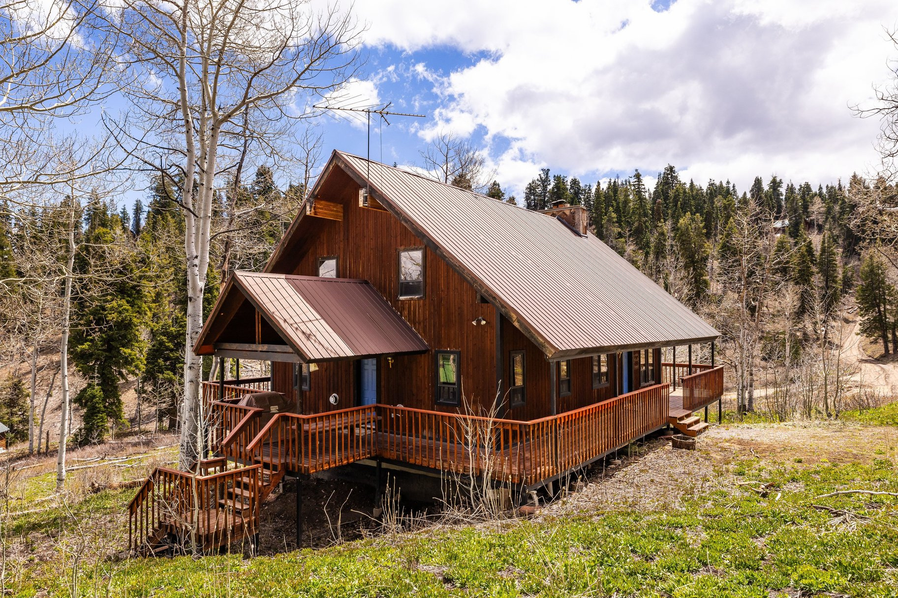 main property photo 41
