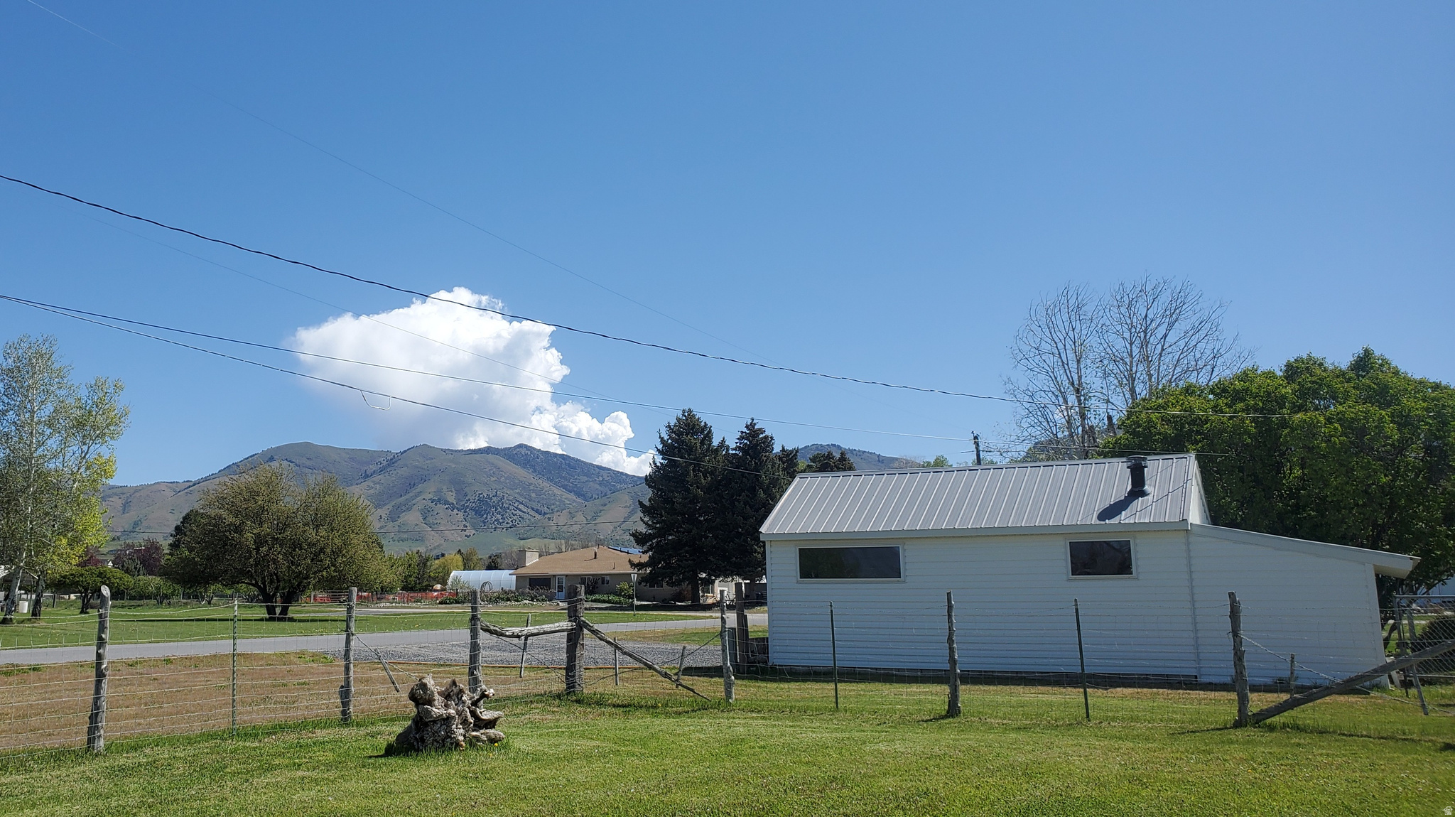main property photo 35