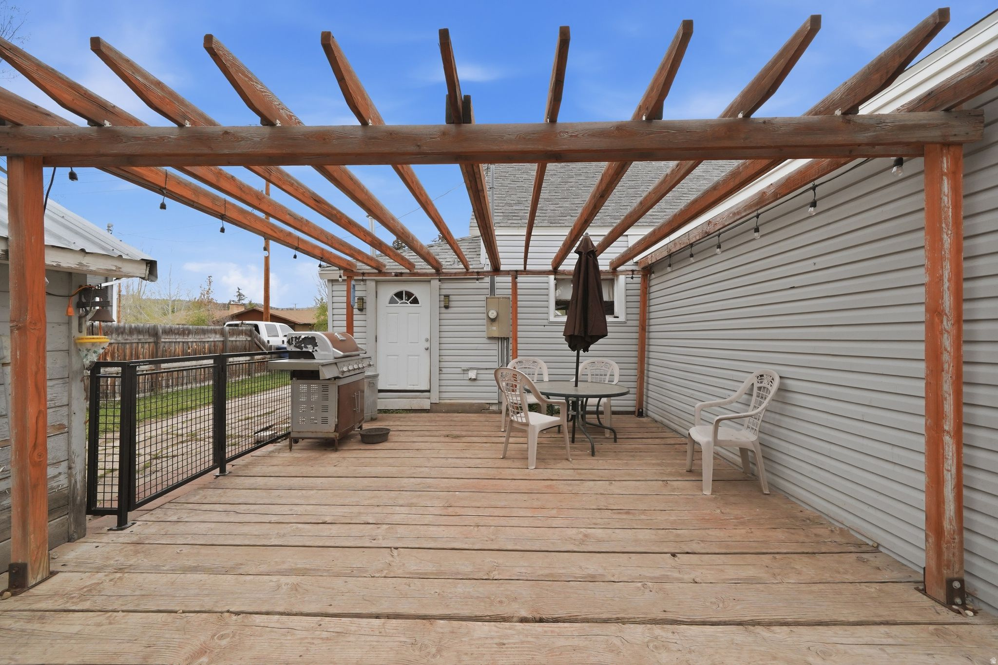 main property photo 15