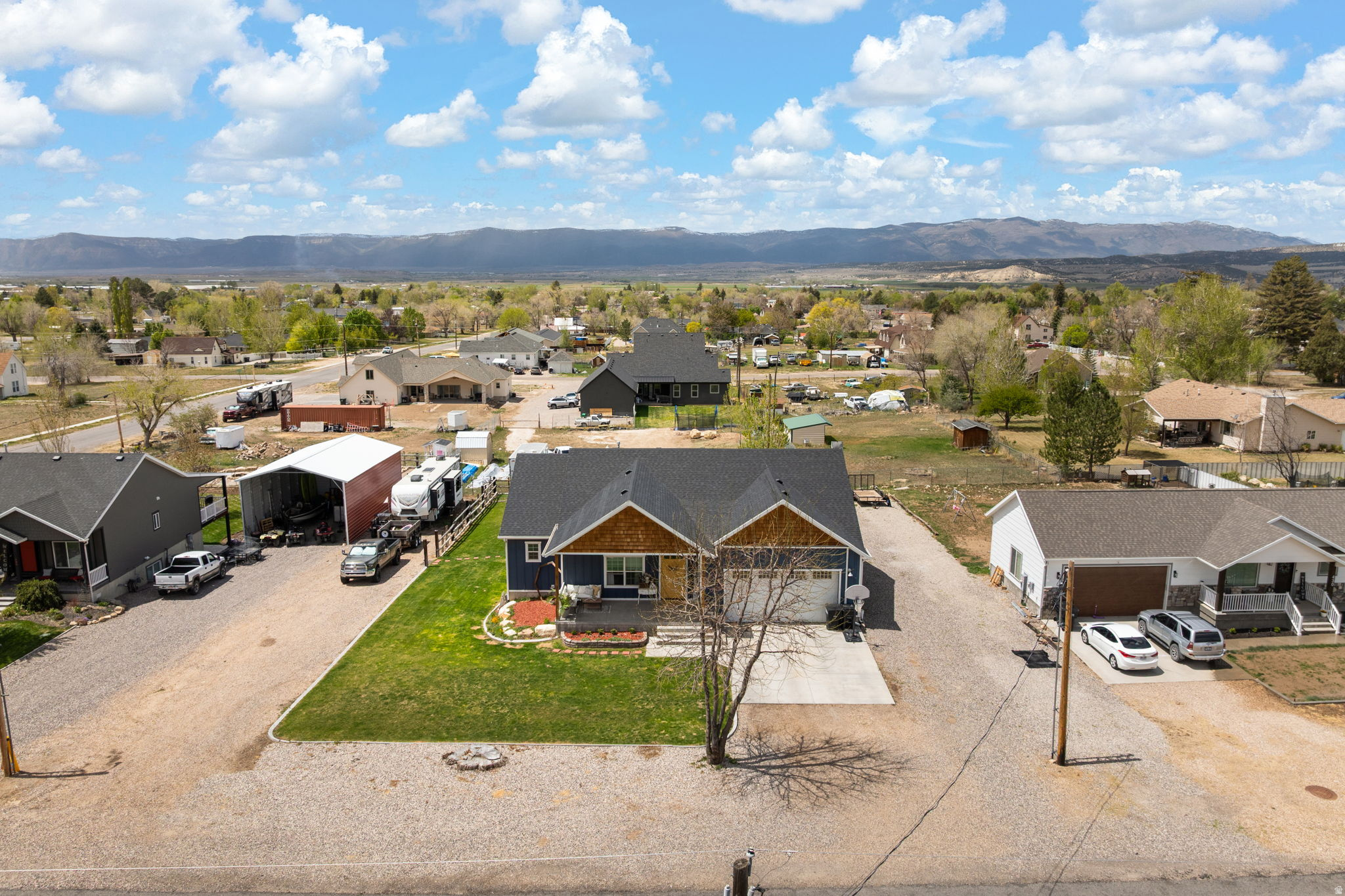 main property photo 51