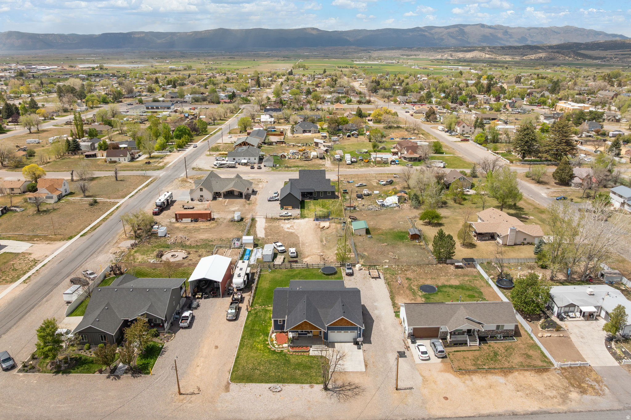 main property photo 57