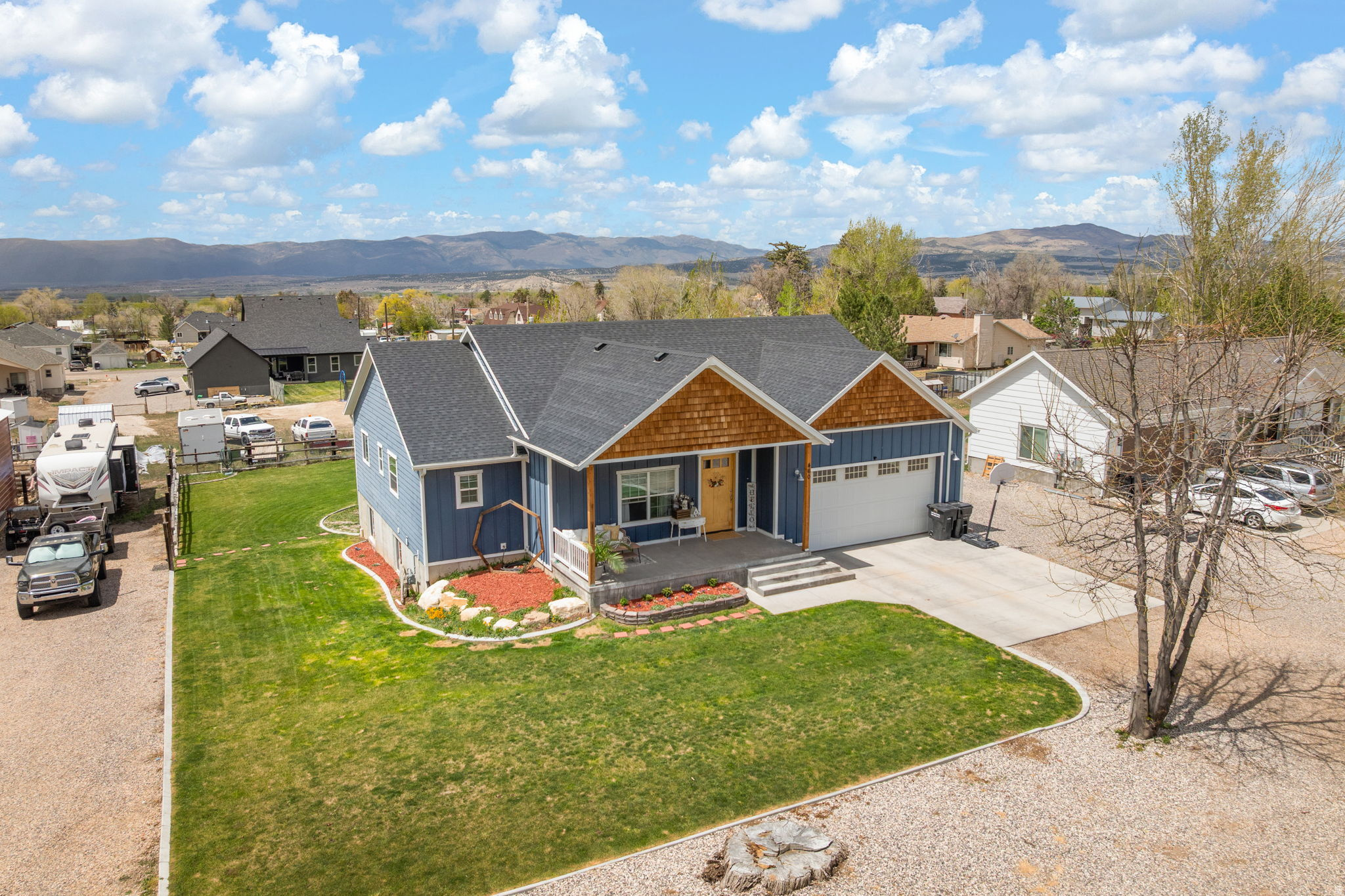 main property photo 60