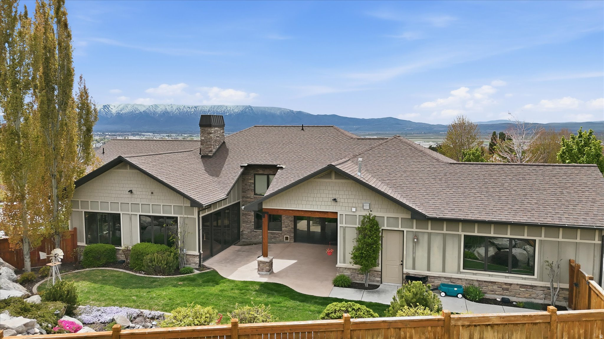 main property photo 75