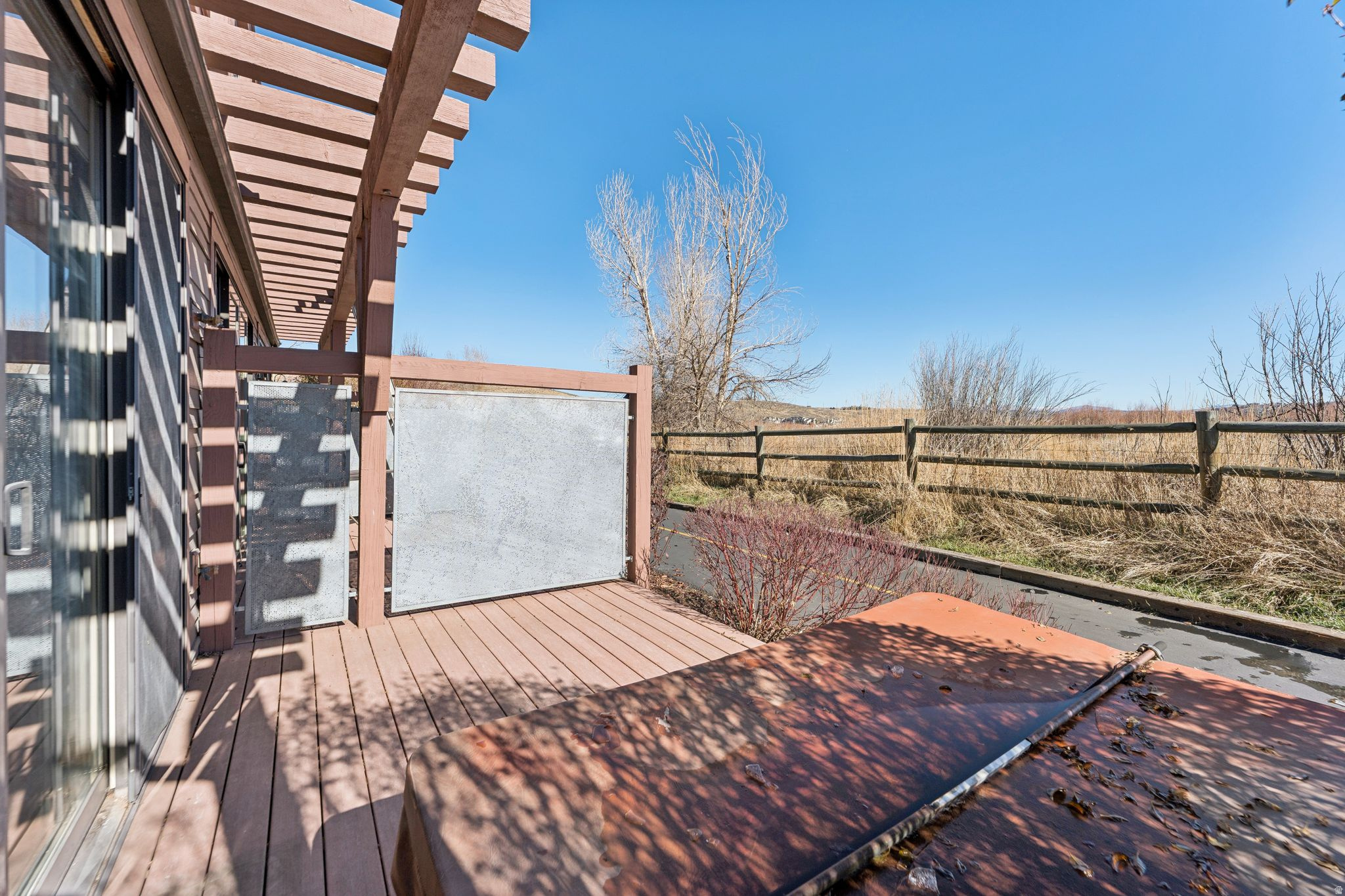 main property photo 32