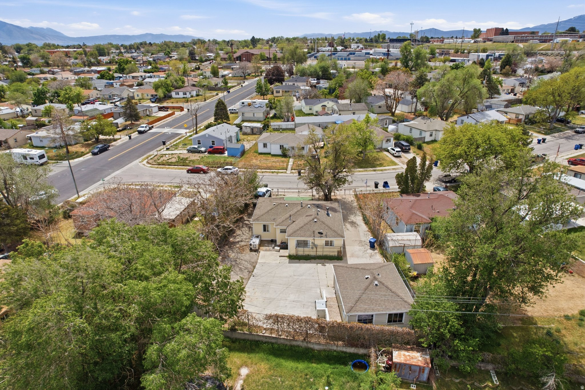 main property photo 31