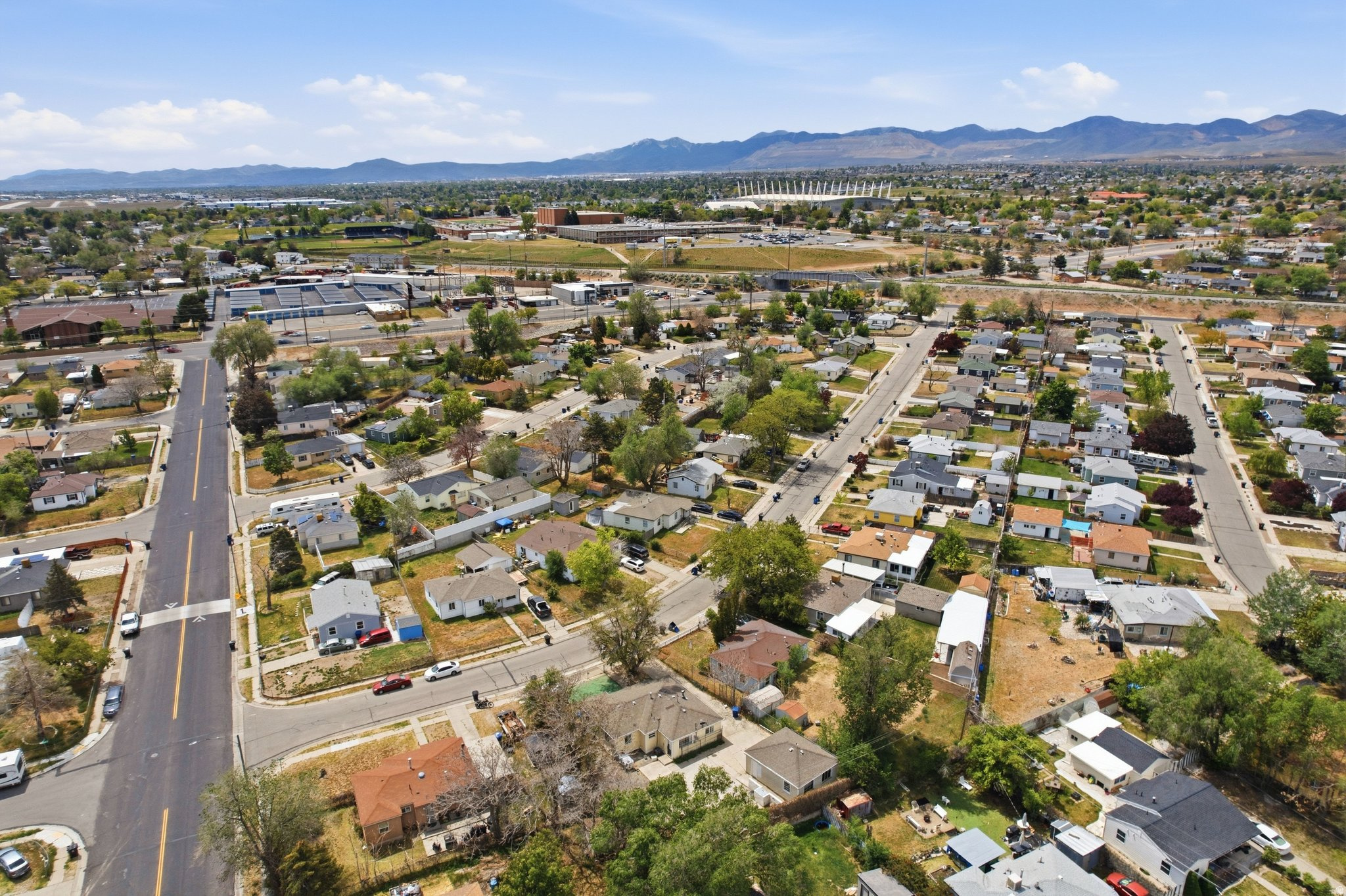 main property photo 32