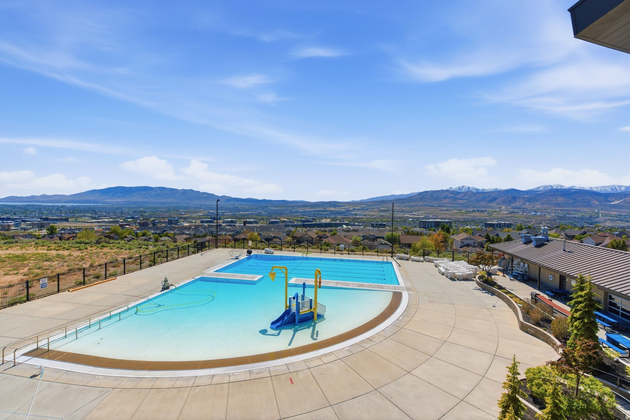 main property photo 53