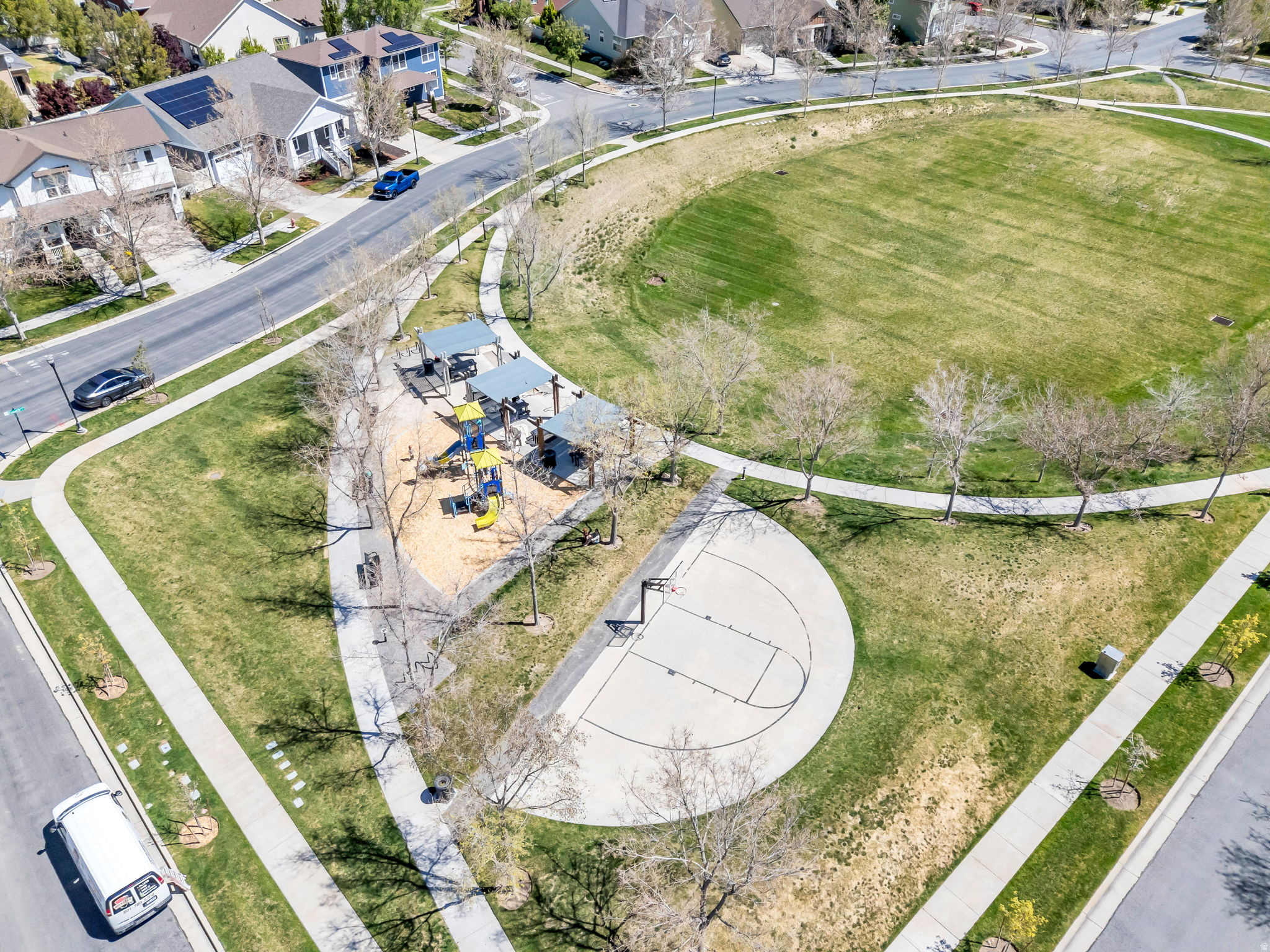 main property photo 38