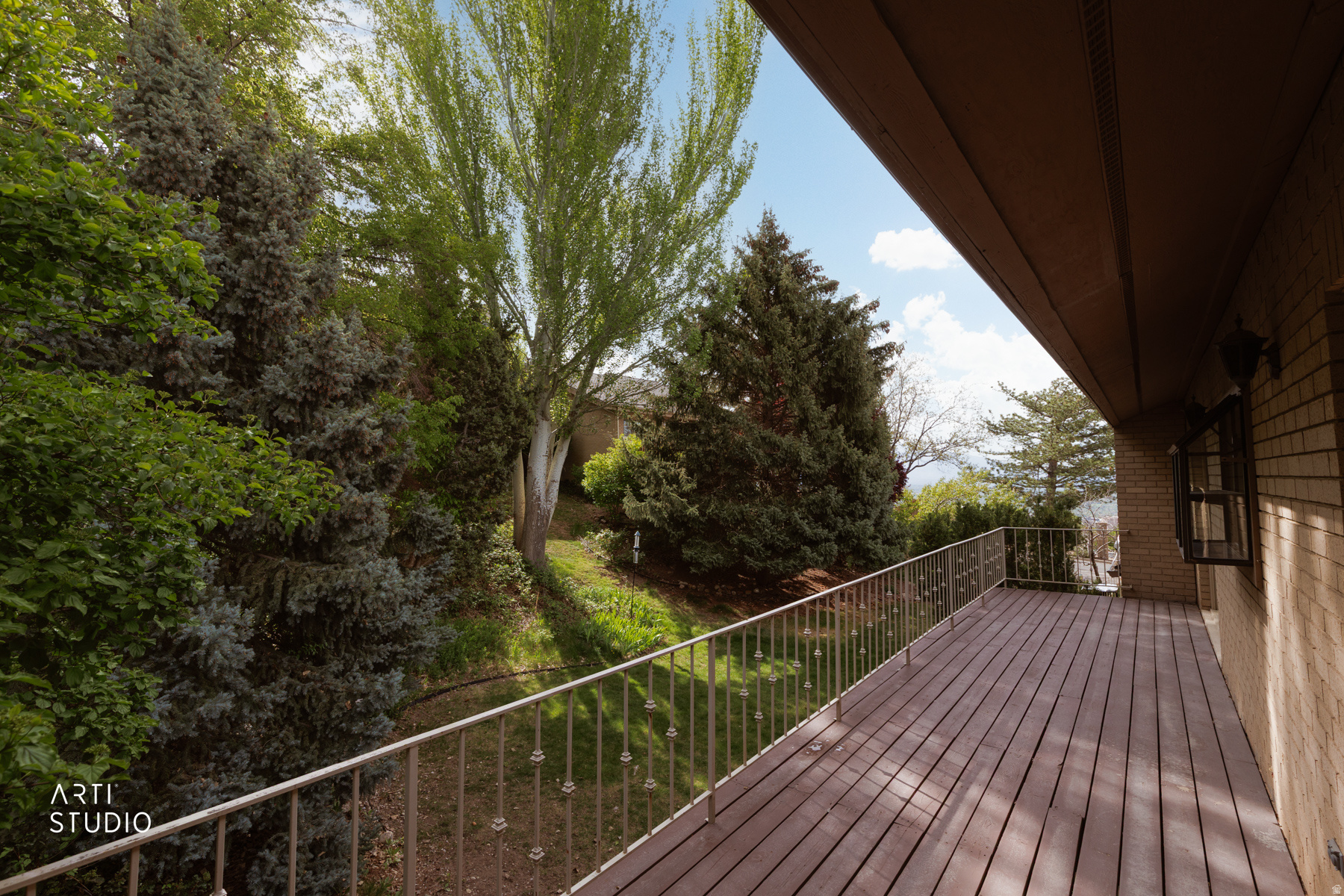 main property photo 35