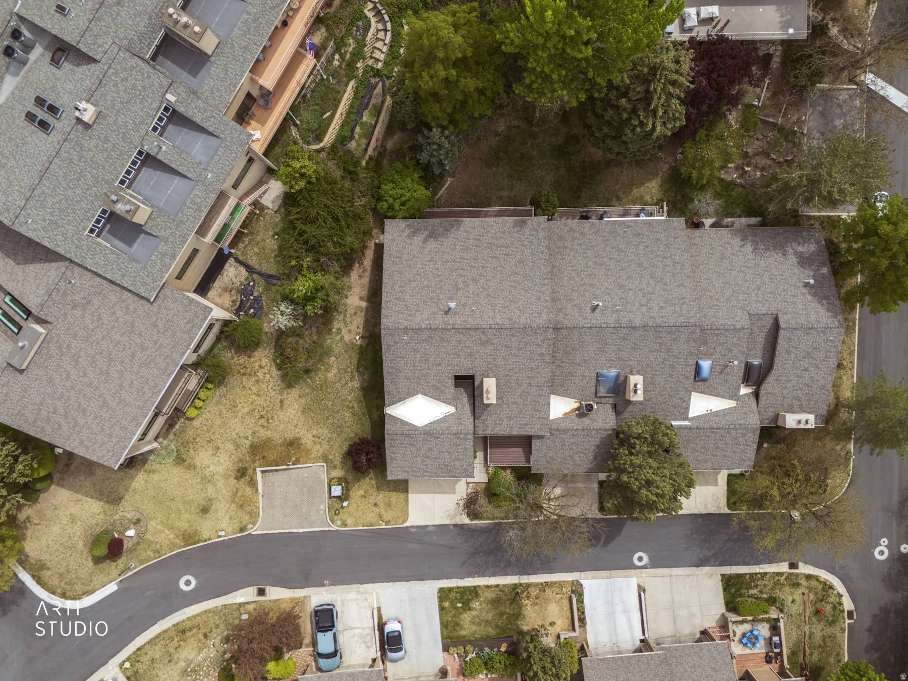 main property photo 48