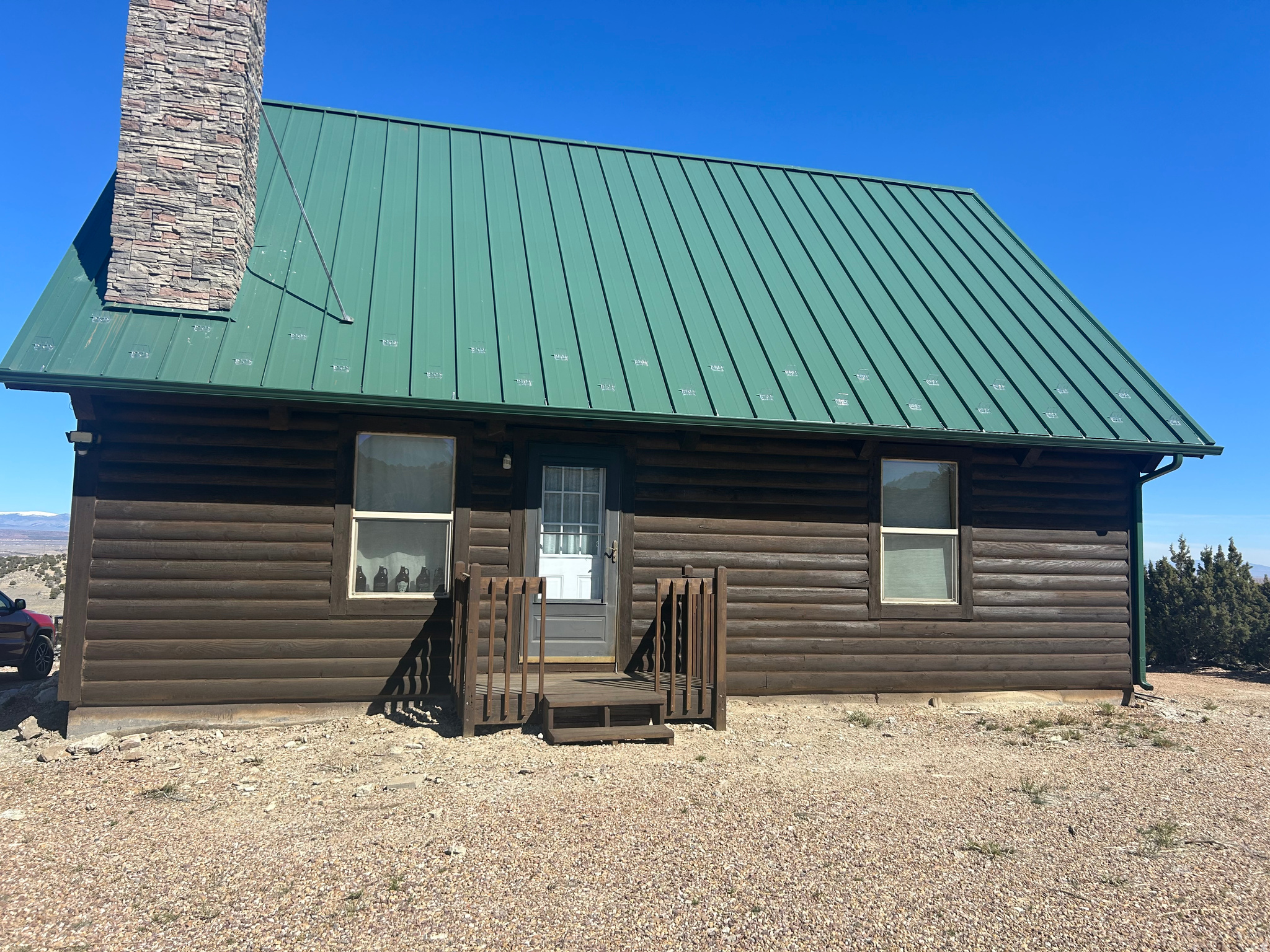 main property photo 2