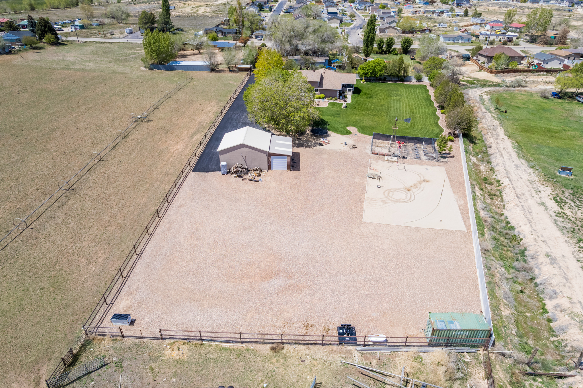 main property photo 45
