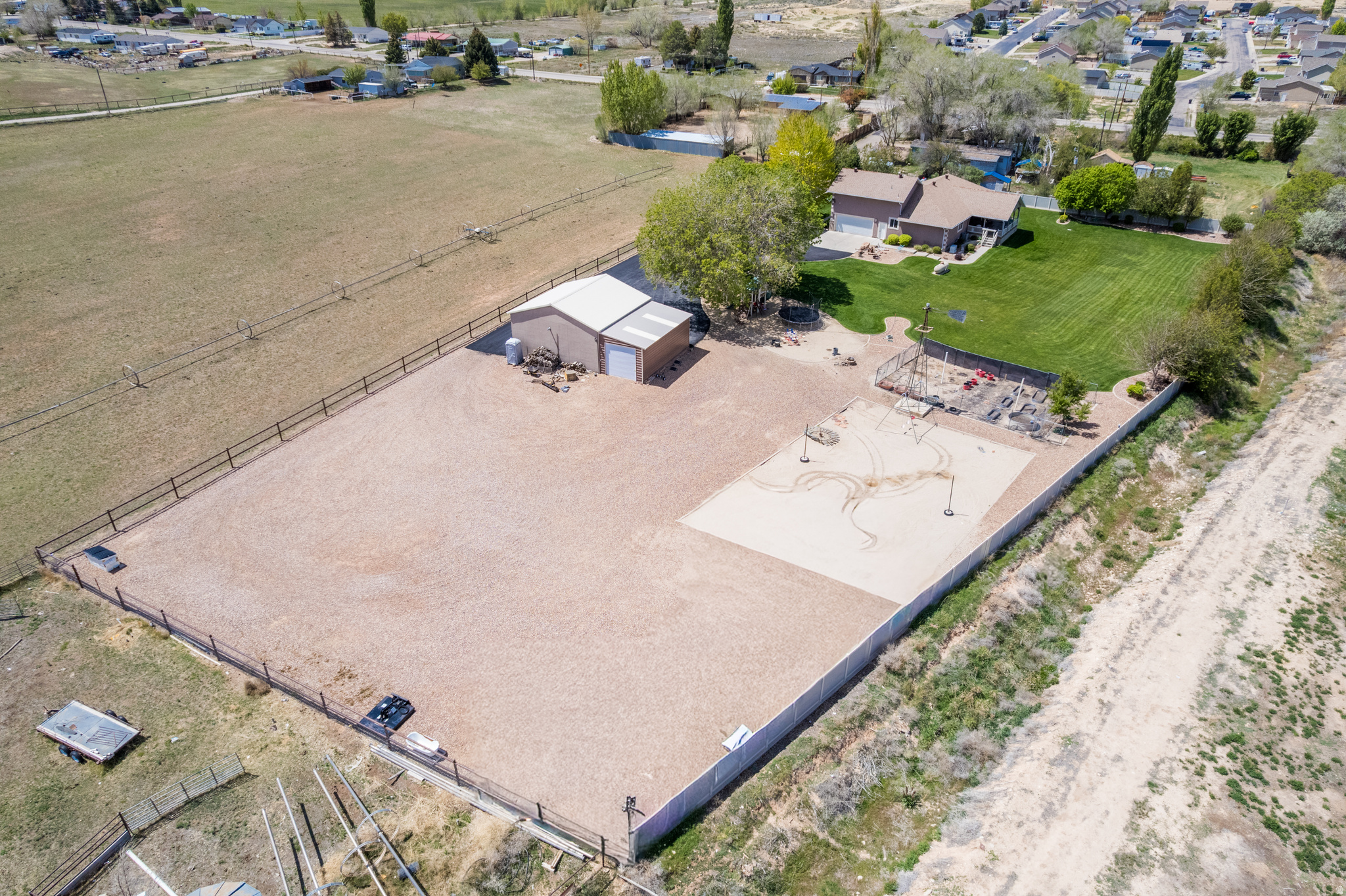 main property photo 46