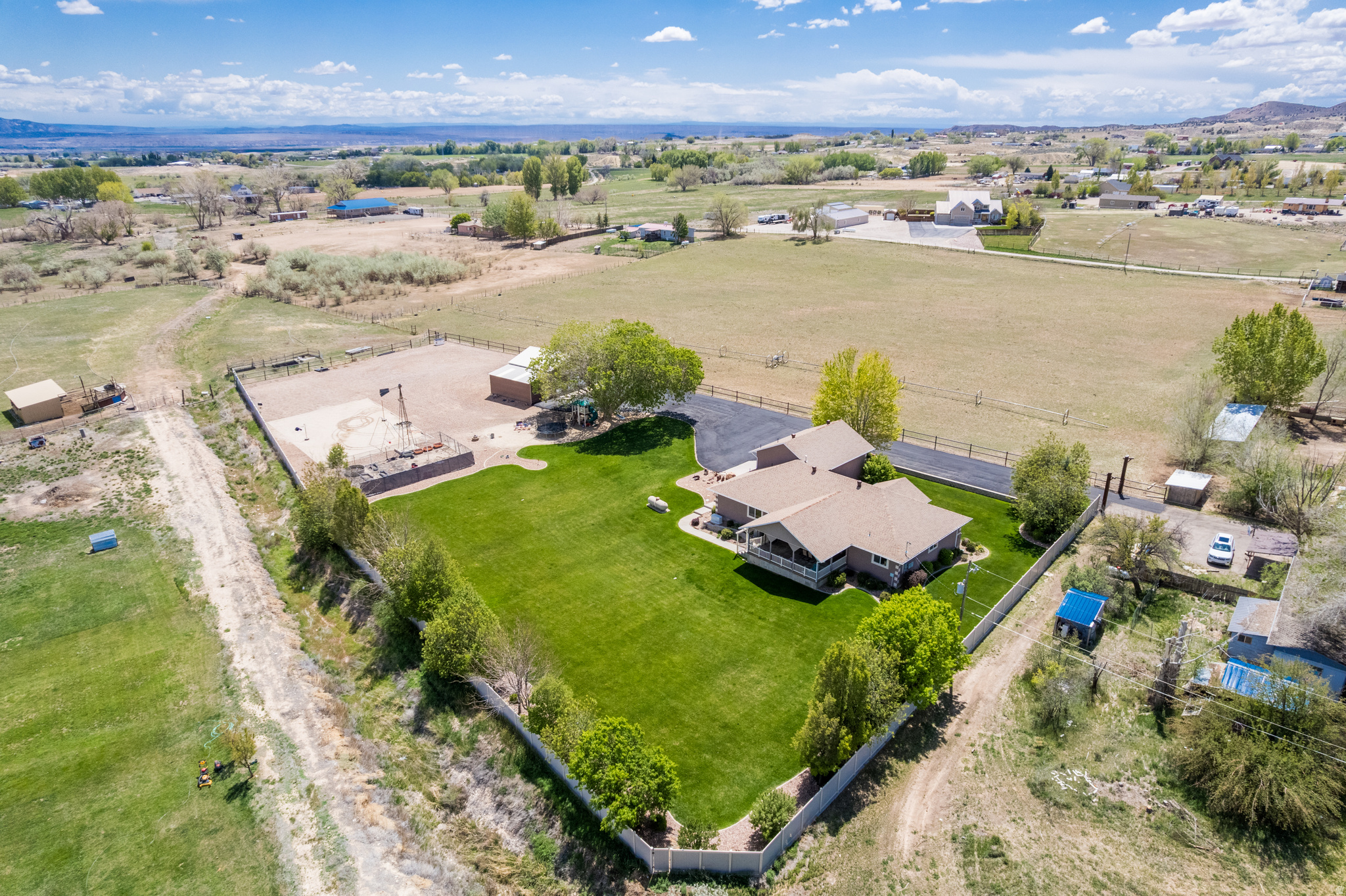 main property photo 49
