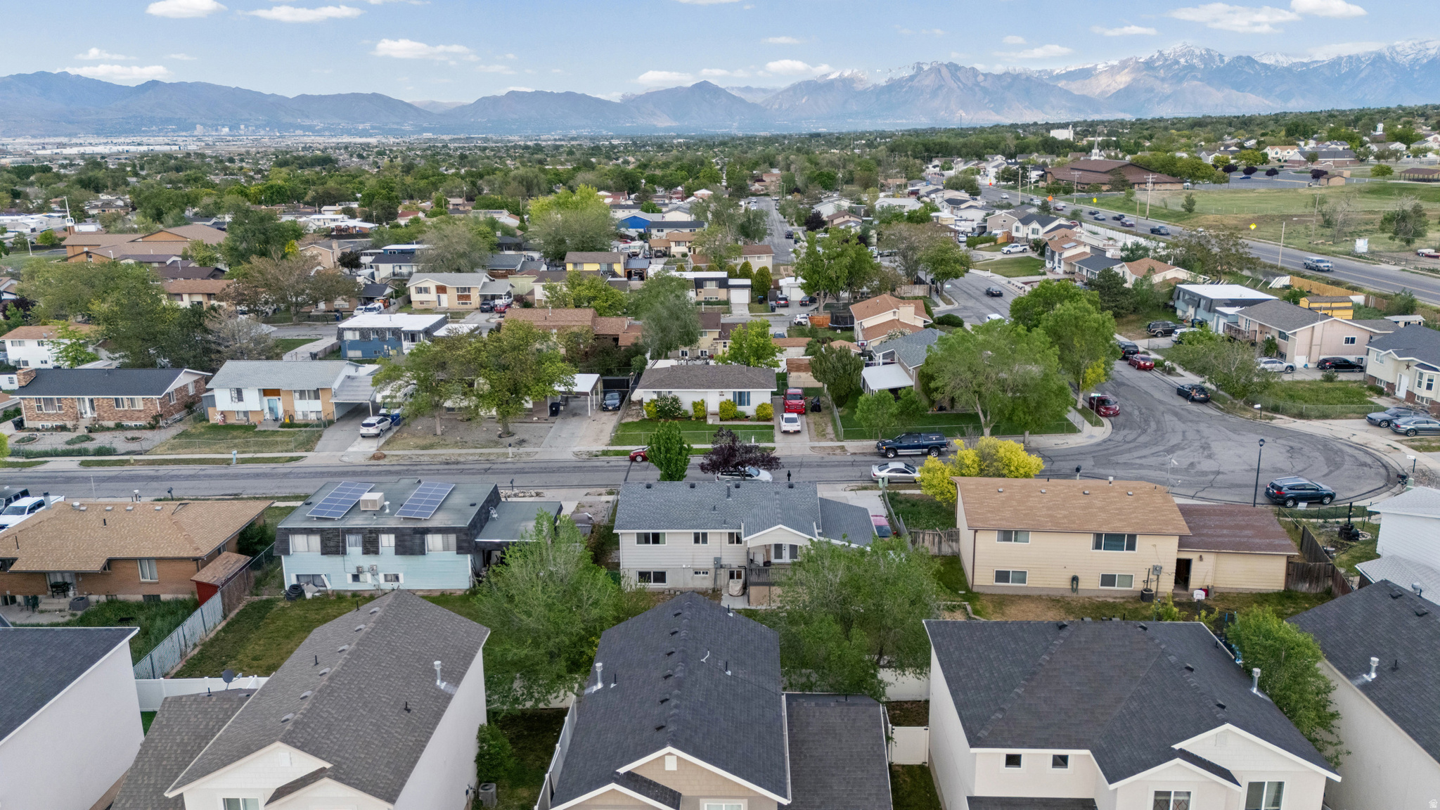 main property photo 25