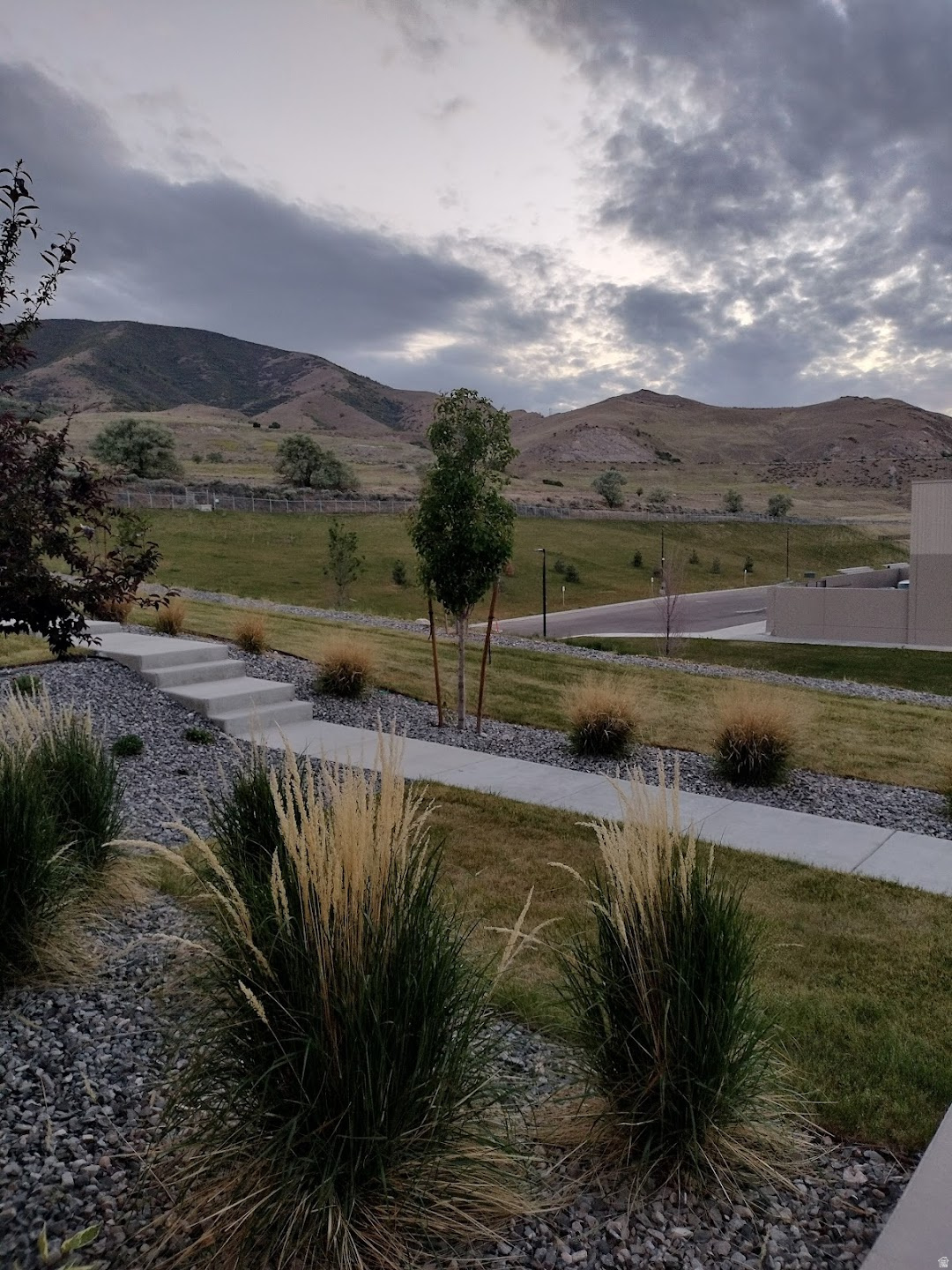 main property photo 28