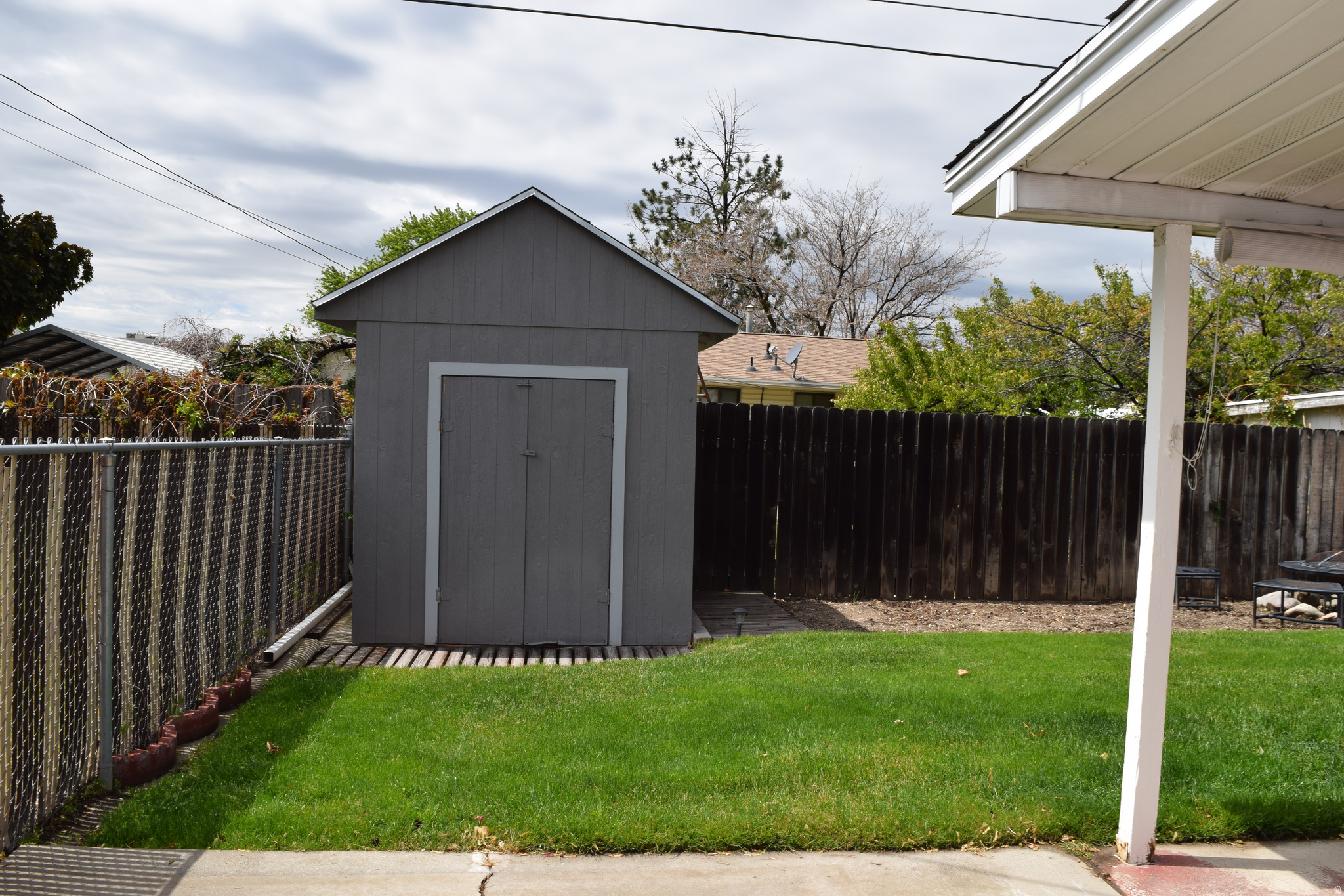 main property photo 18