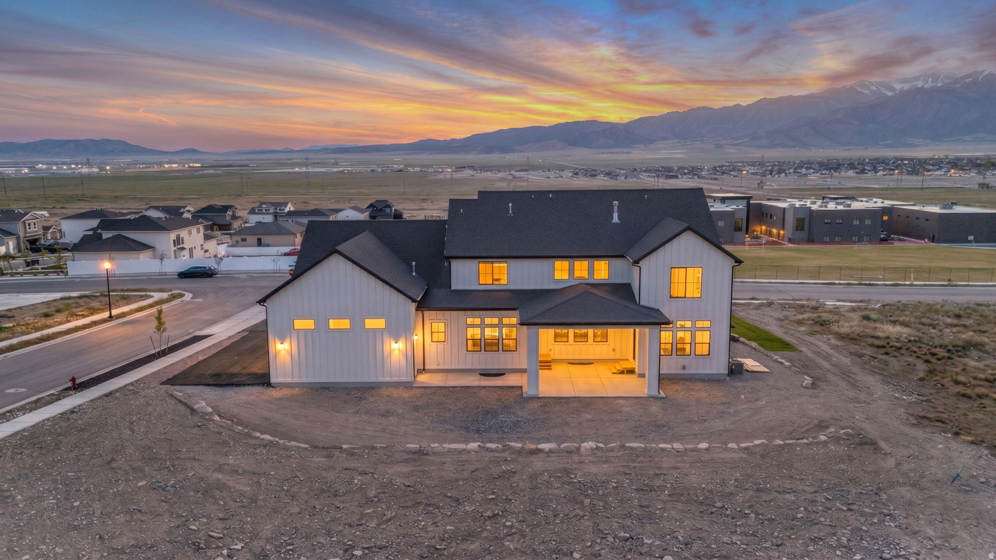 main property photo 60
