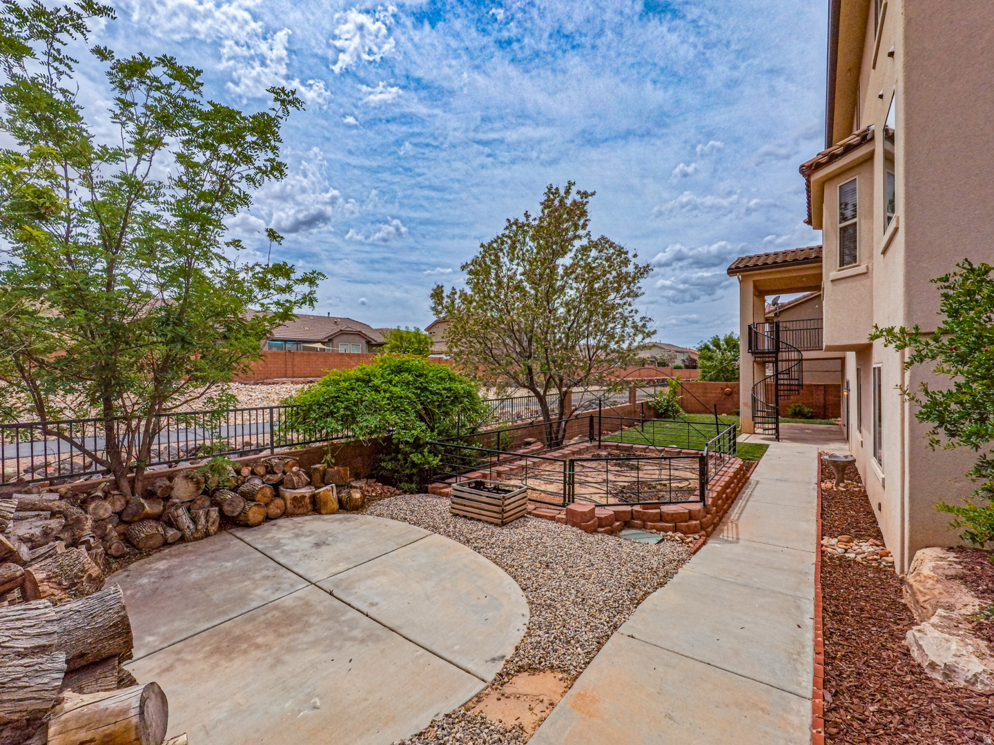 main property photo 55