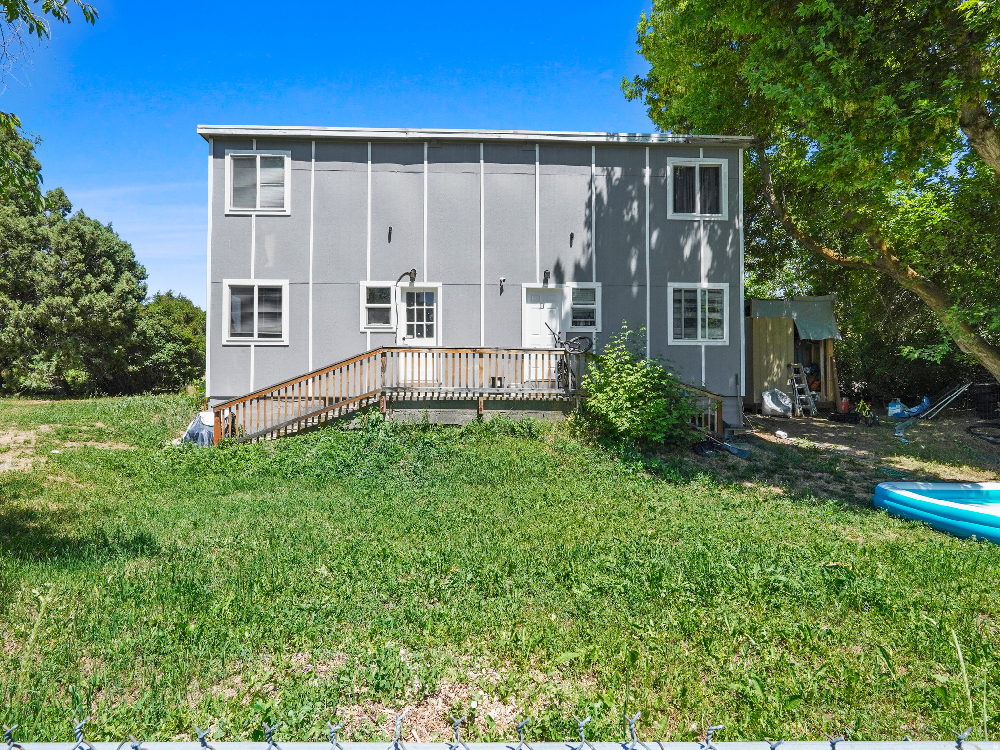 main property photo 22