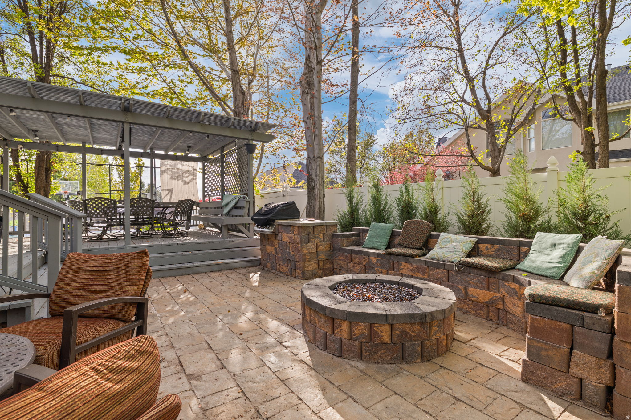 main property photo 49