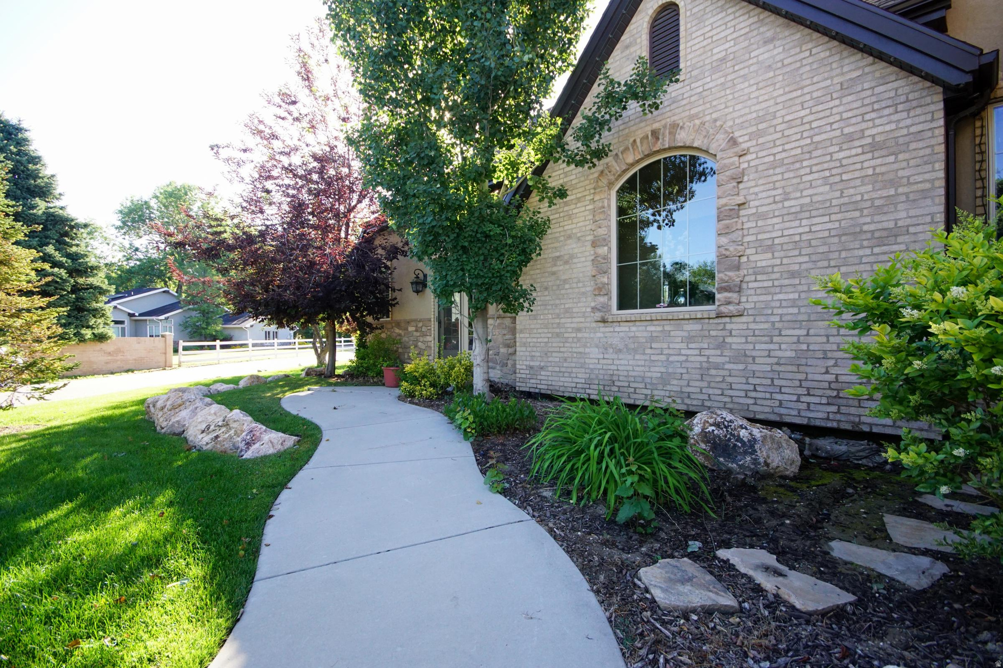 main property photo 64
