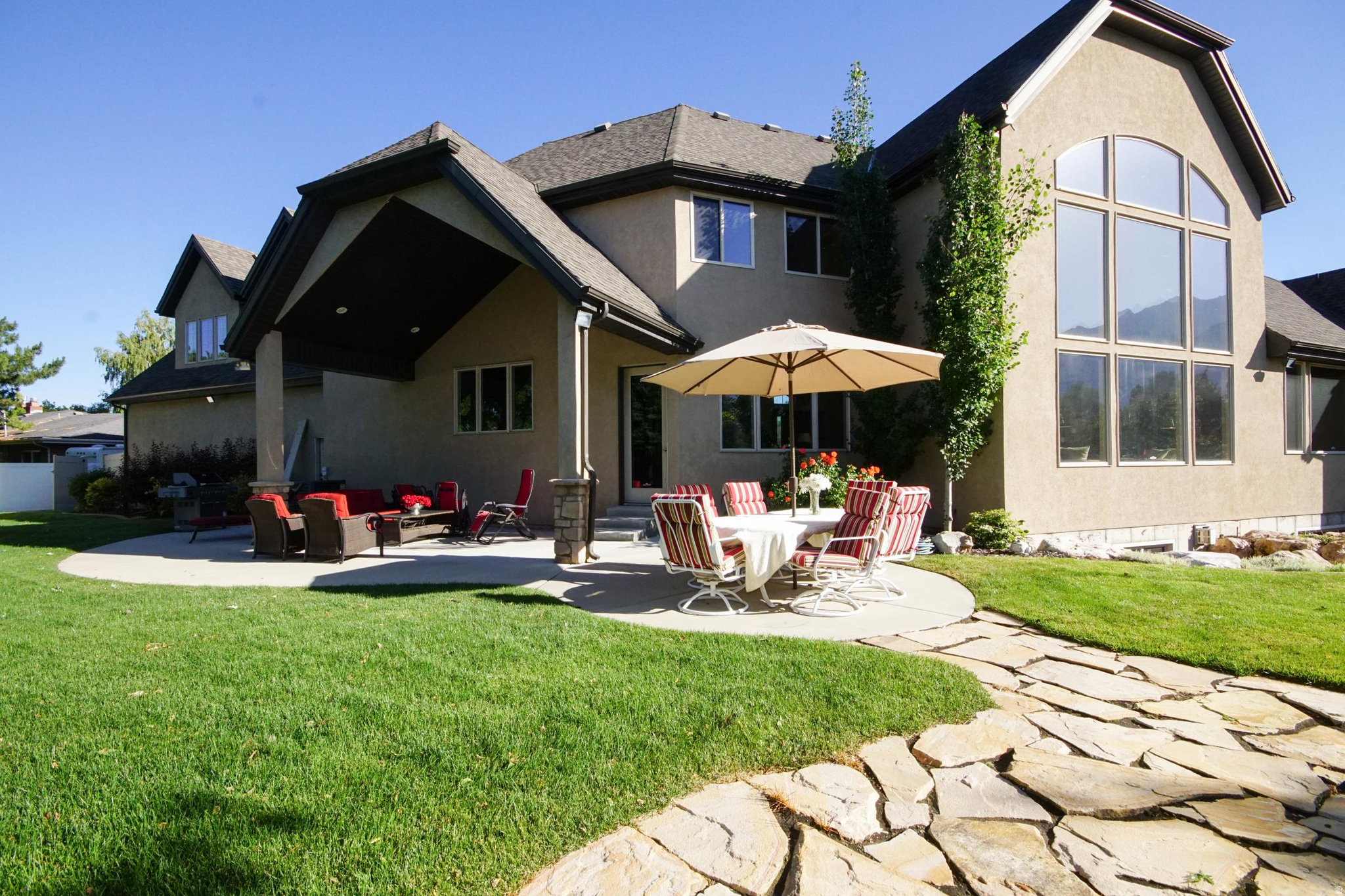 main property photo 65
