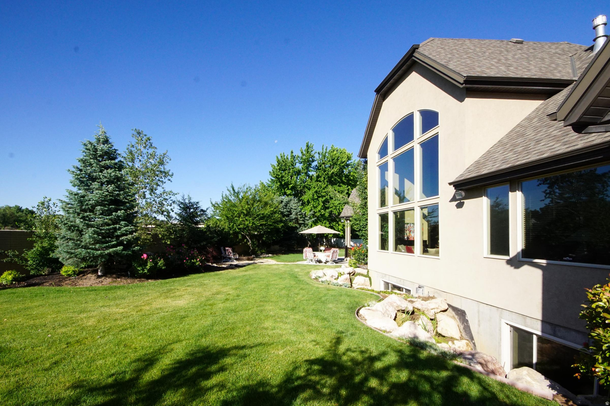 main property photo 66