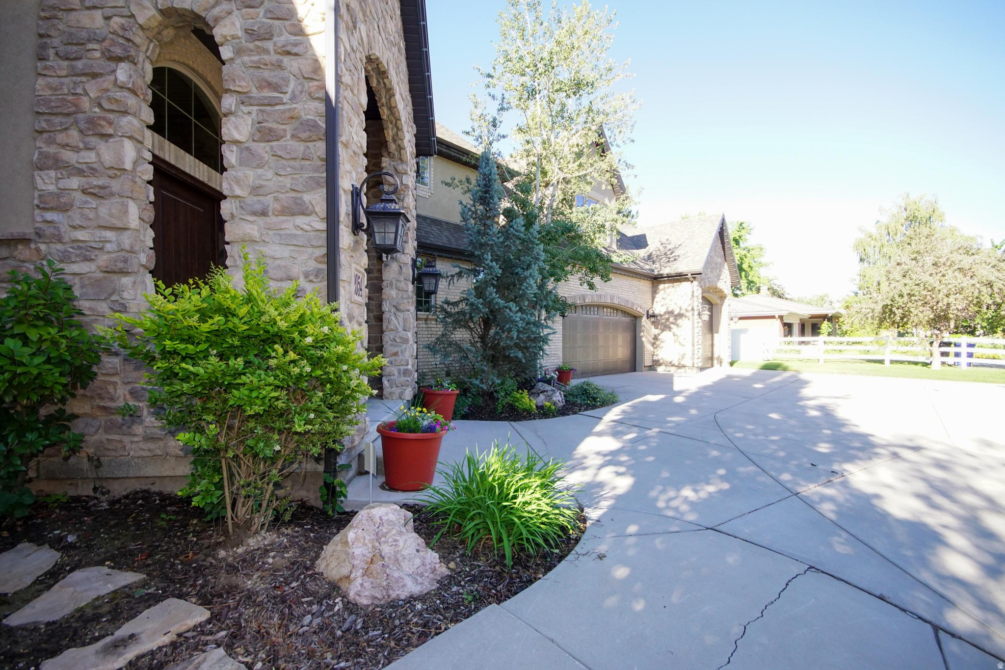 main property photo 76