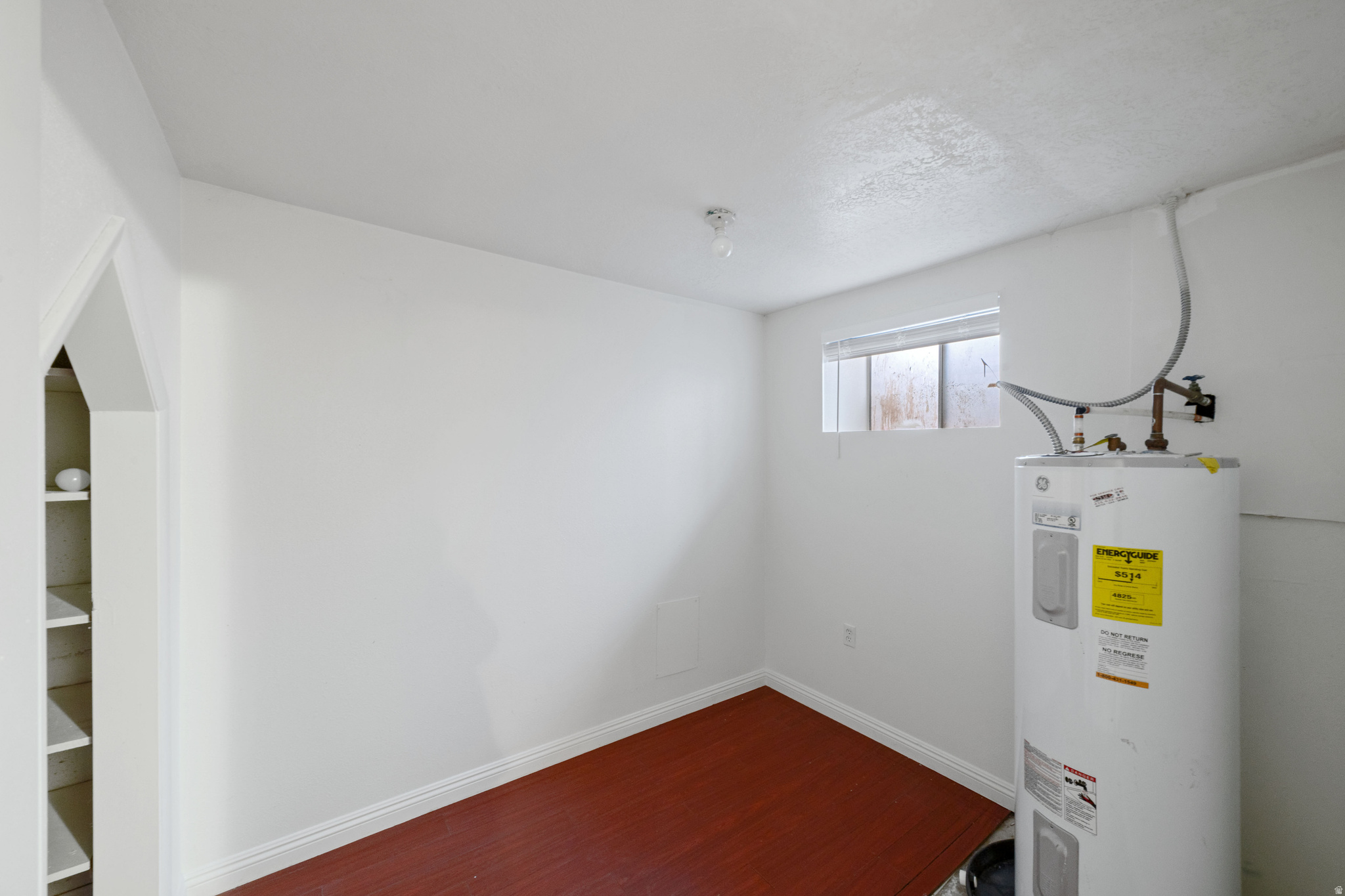 main property photo 12