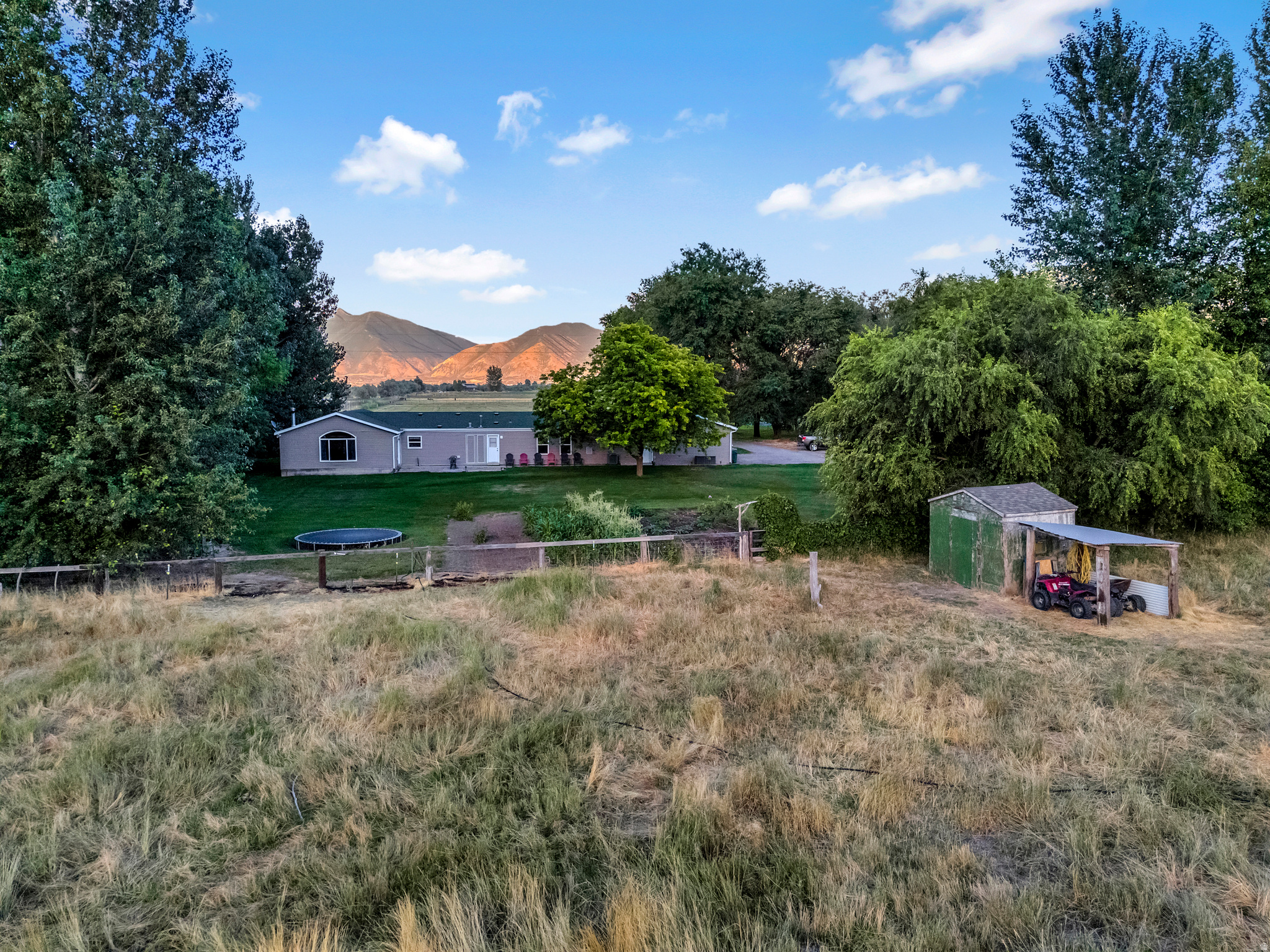main property photo 31