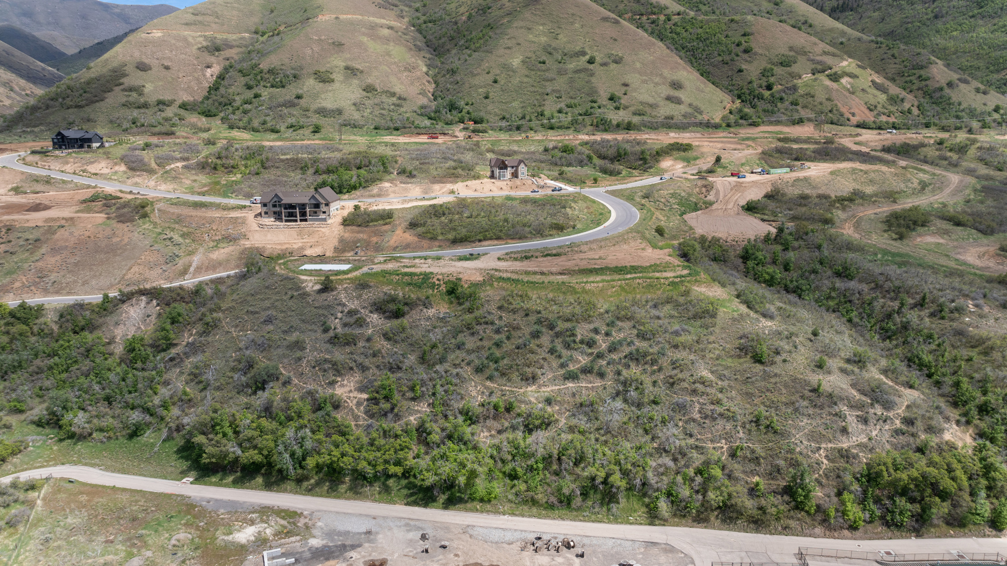 main property photo 11