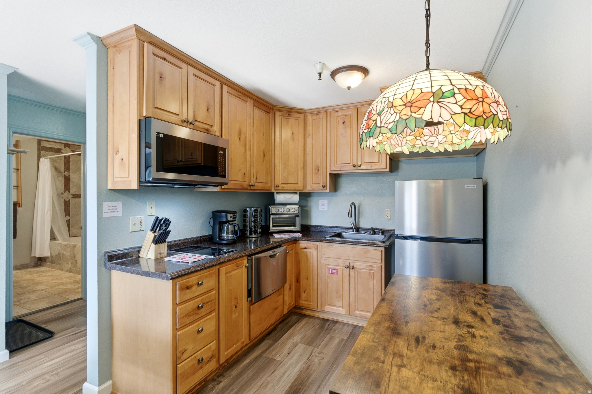 main property photo 9