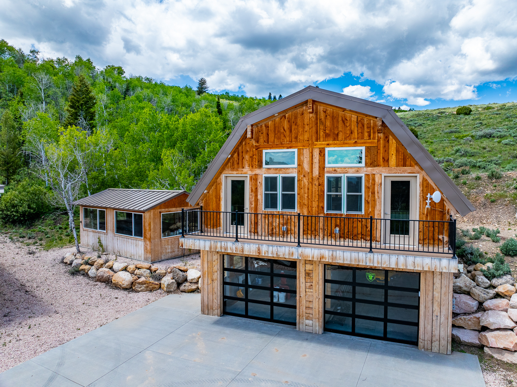main property photo 31