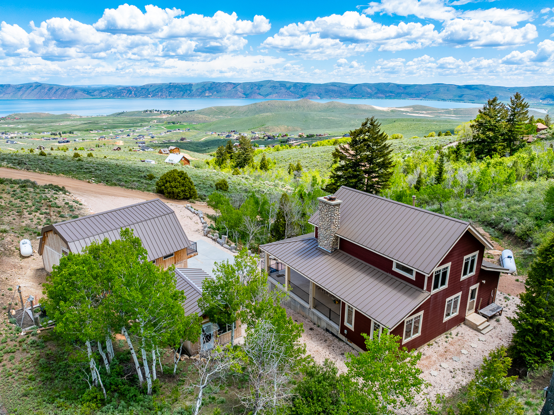main property photo 5