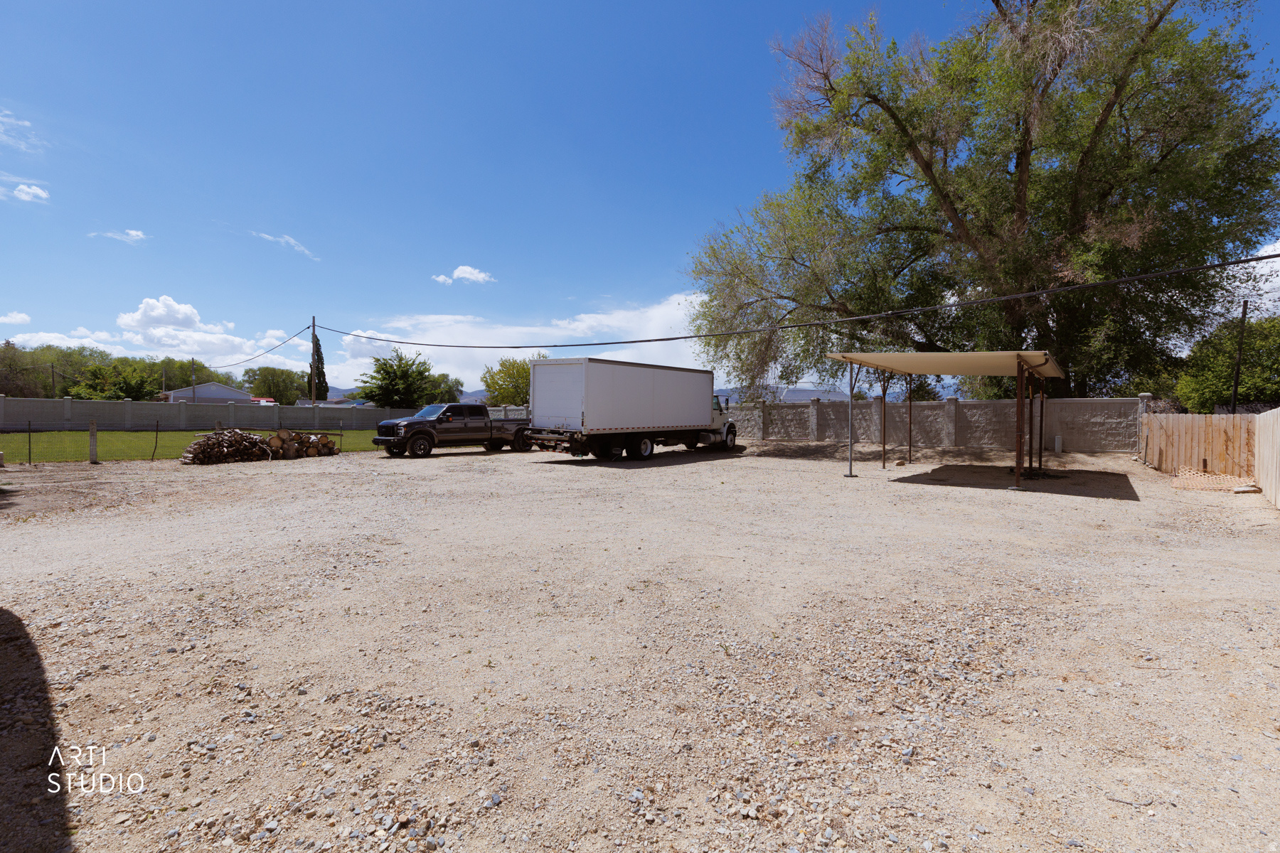 main property photo 15