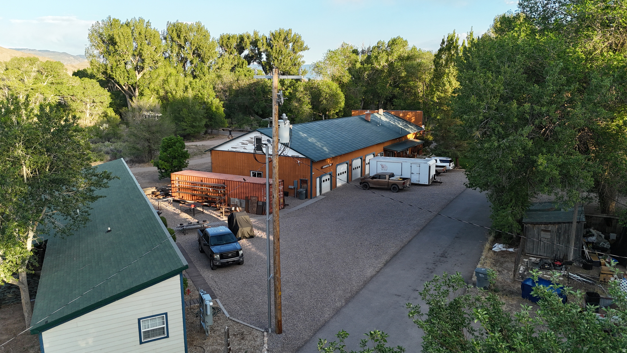 main property photo 2