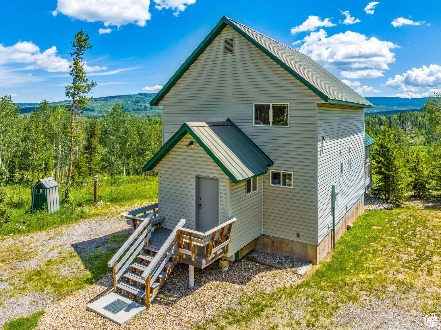 main property photo 0