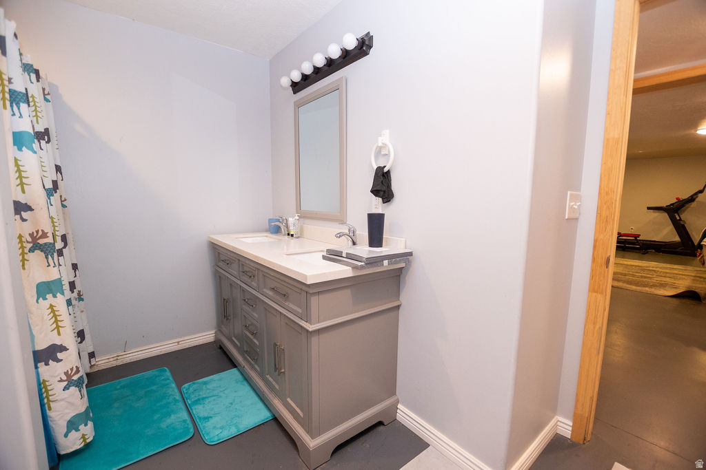 main property photo 79