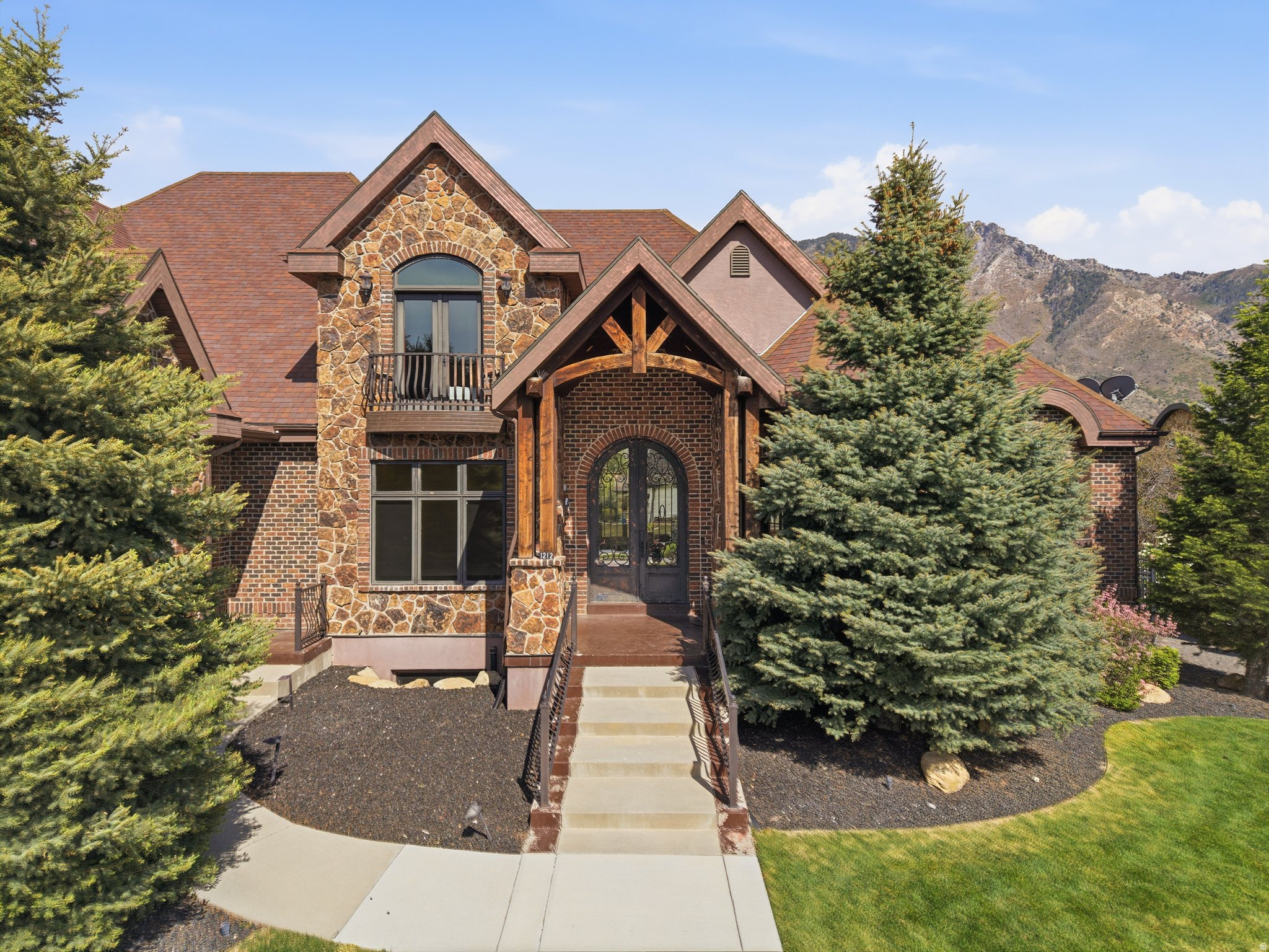 main property photo 54