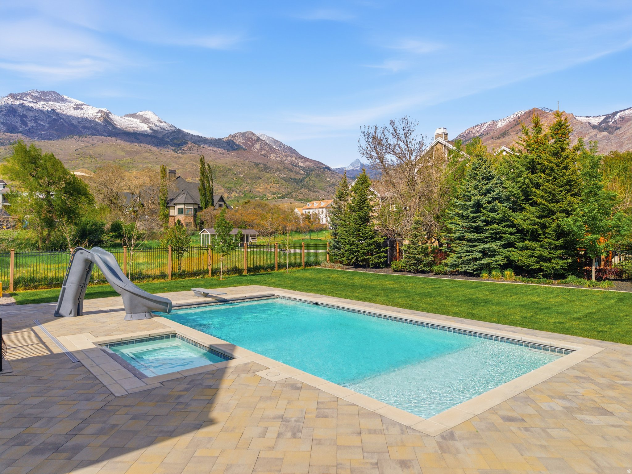 main property photo 60