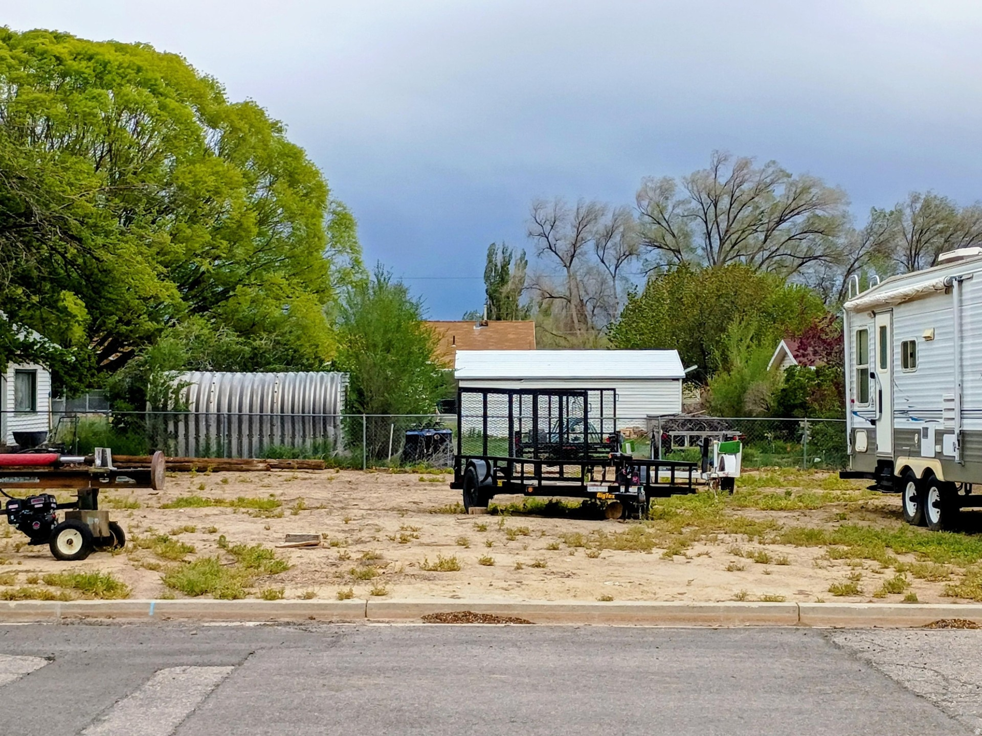 main property photo 18