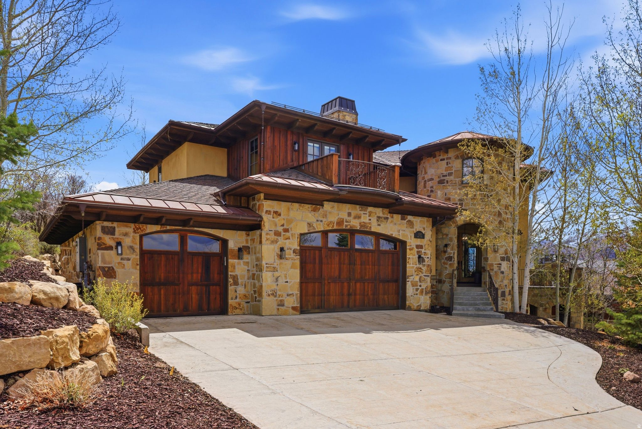main property photo 75