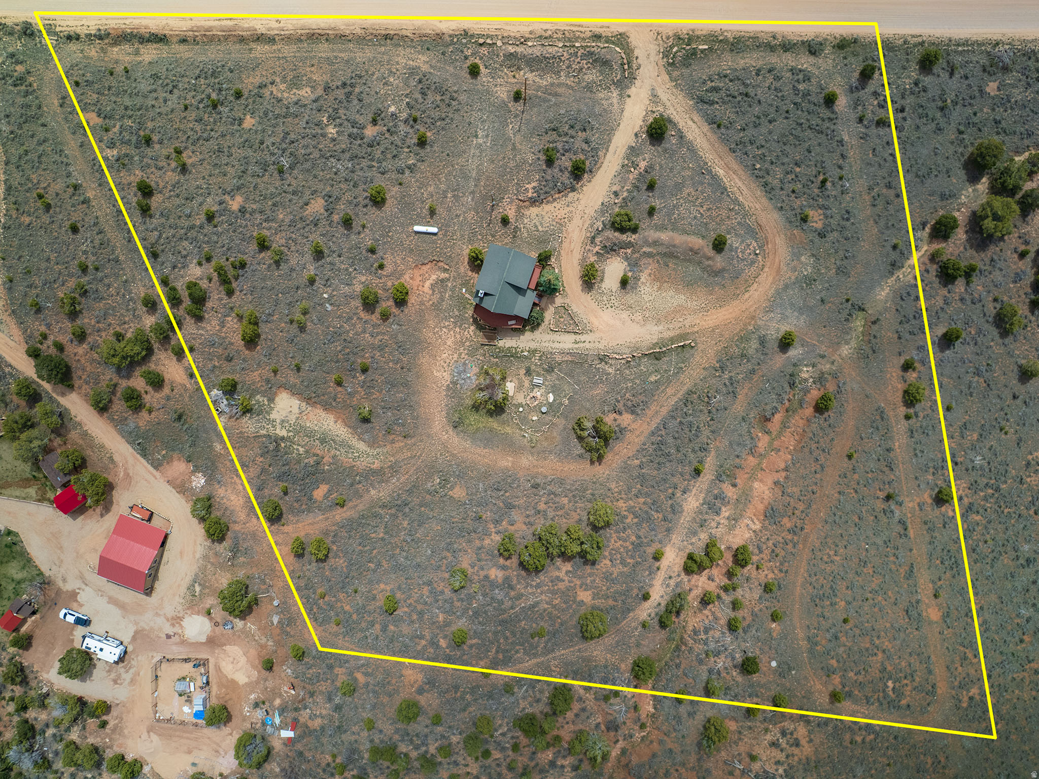 main property photo 32