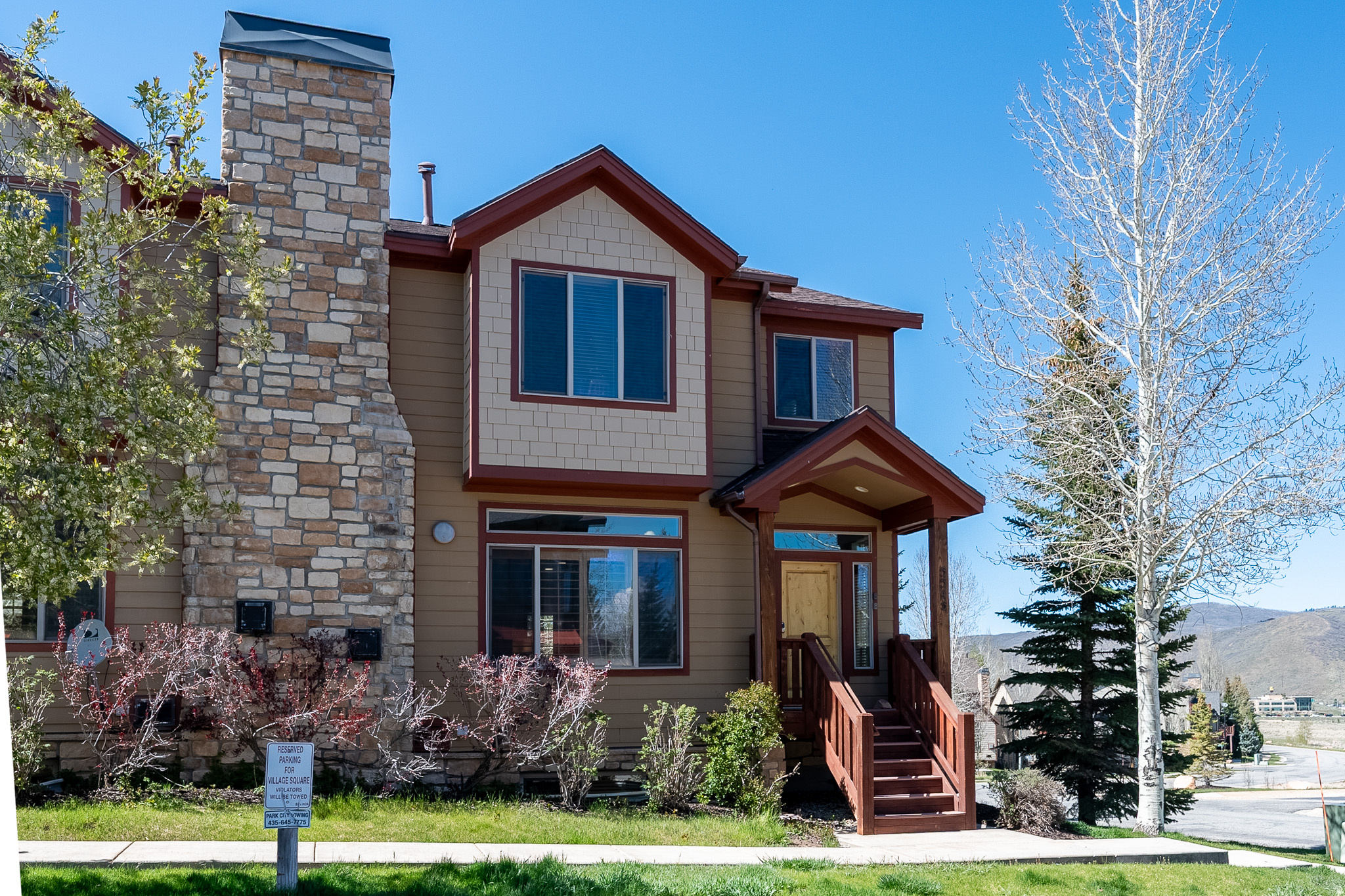 main property photo 48