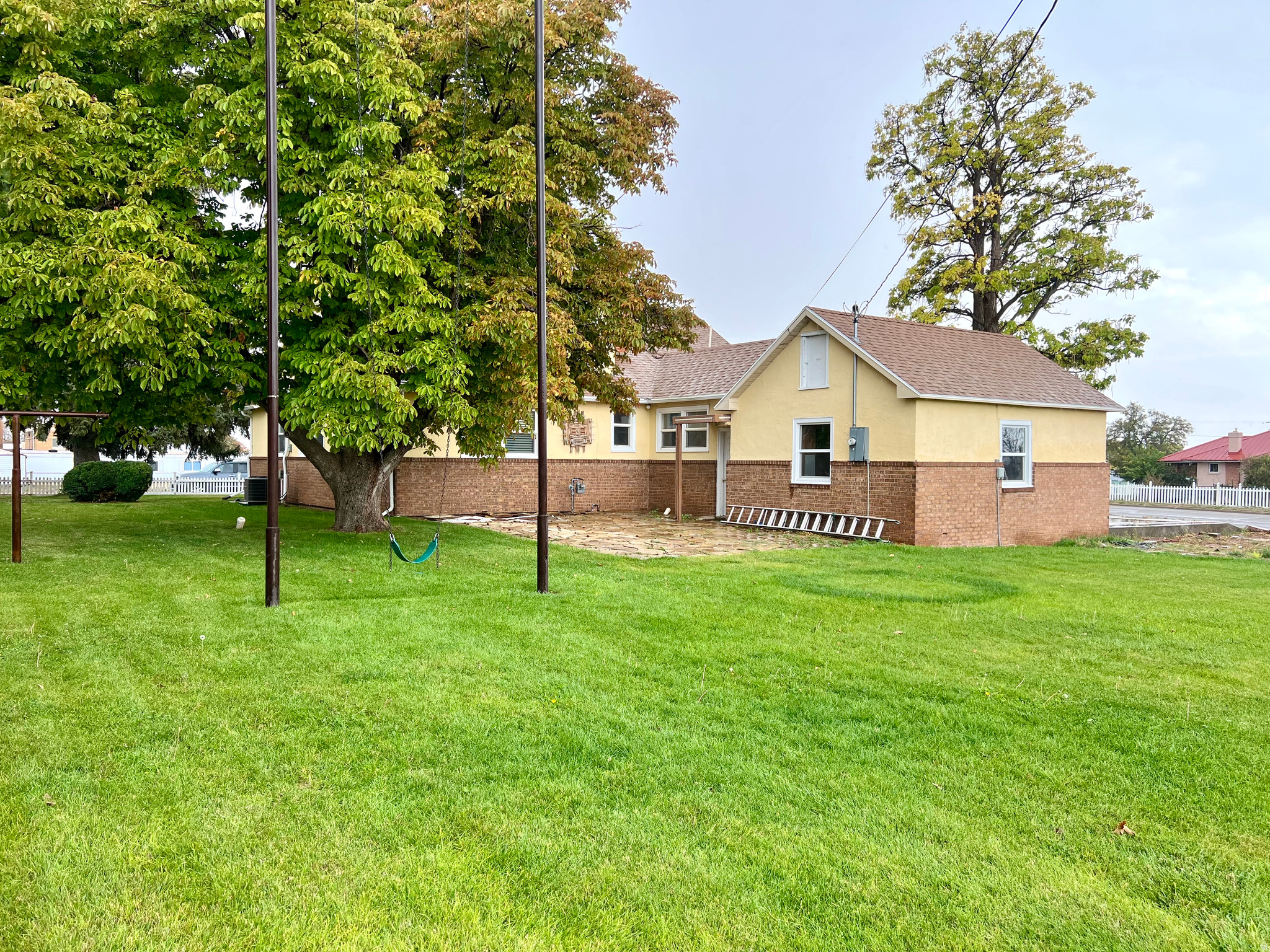 main property photo 7