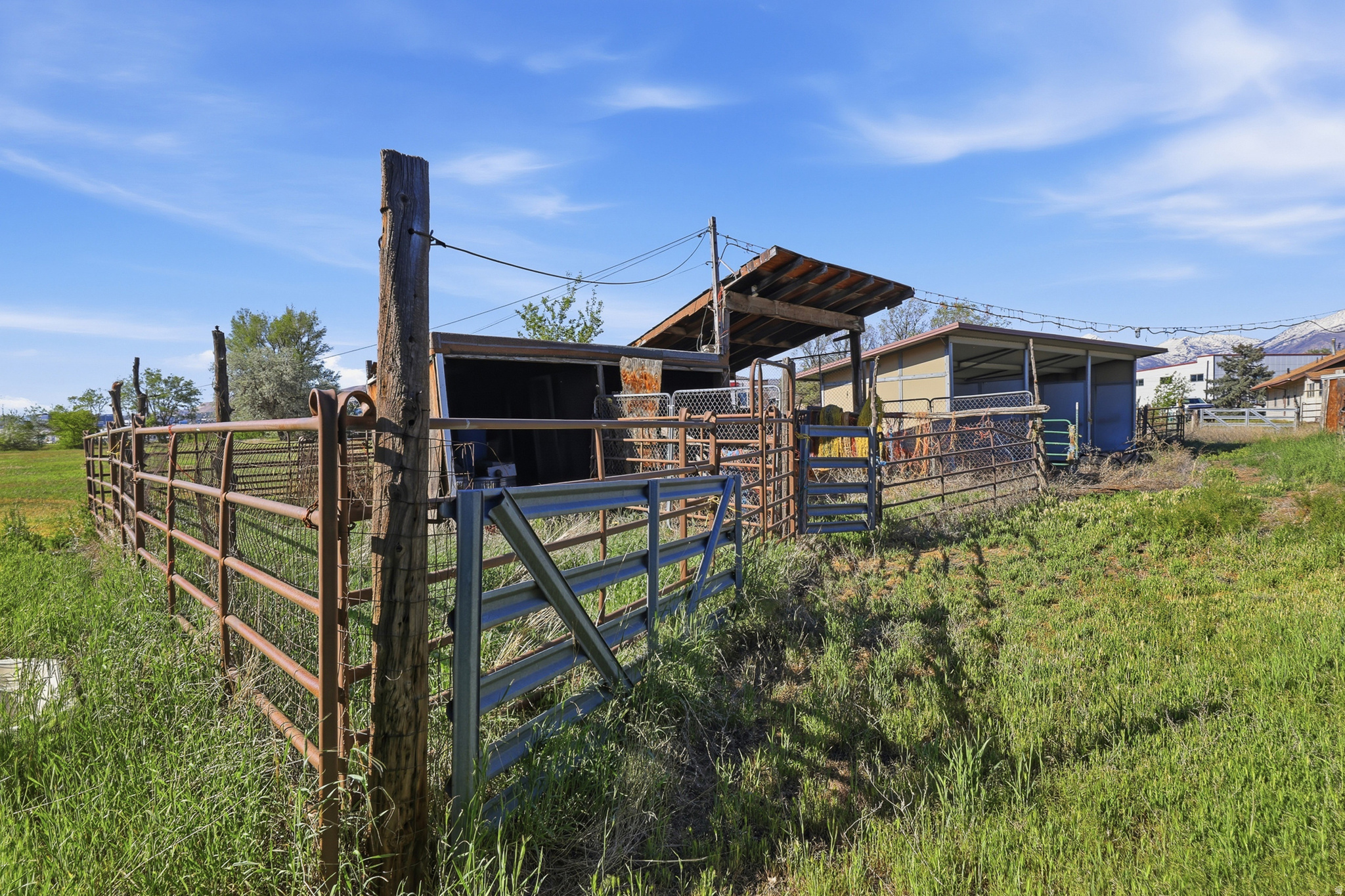 main property photo 27