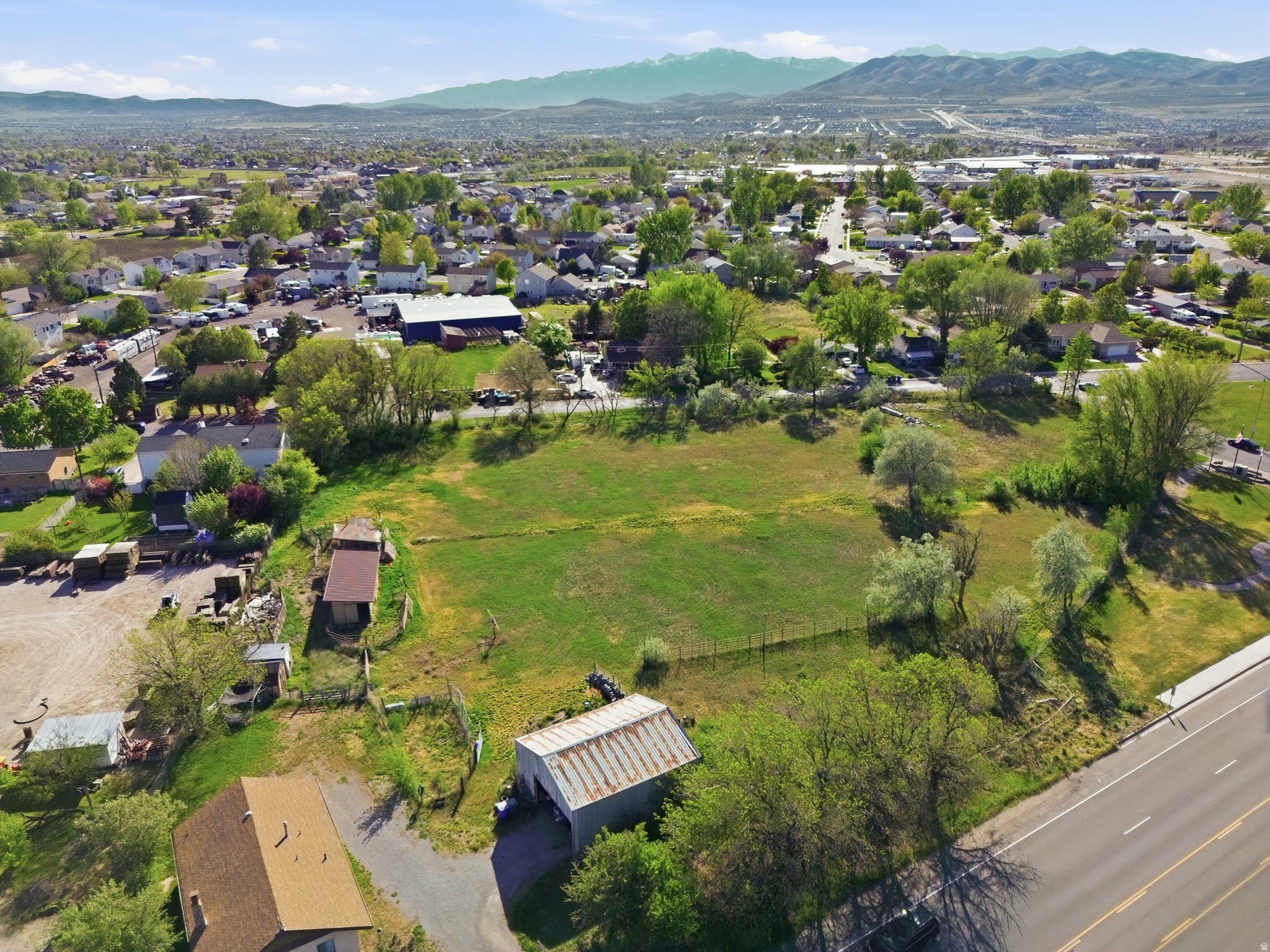 main property photo 4