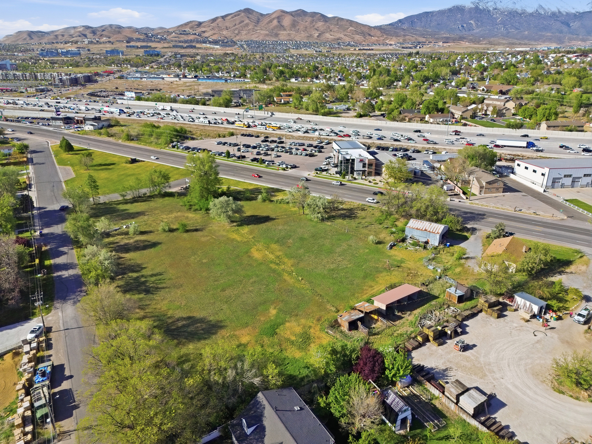 main property photo 8