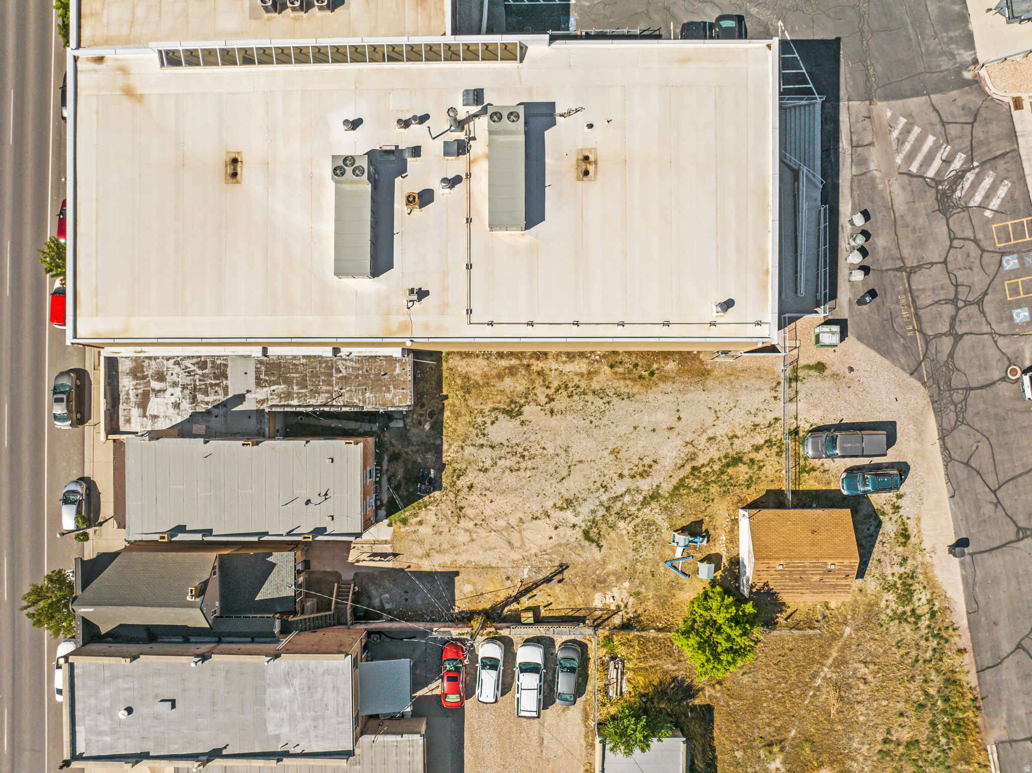 main property photo 8